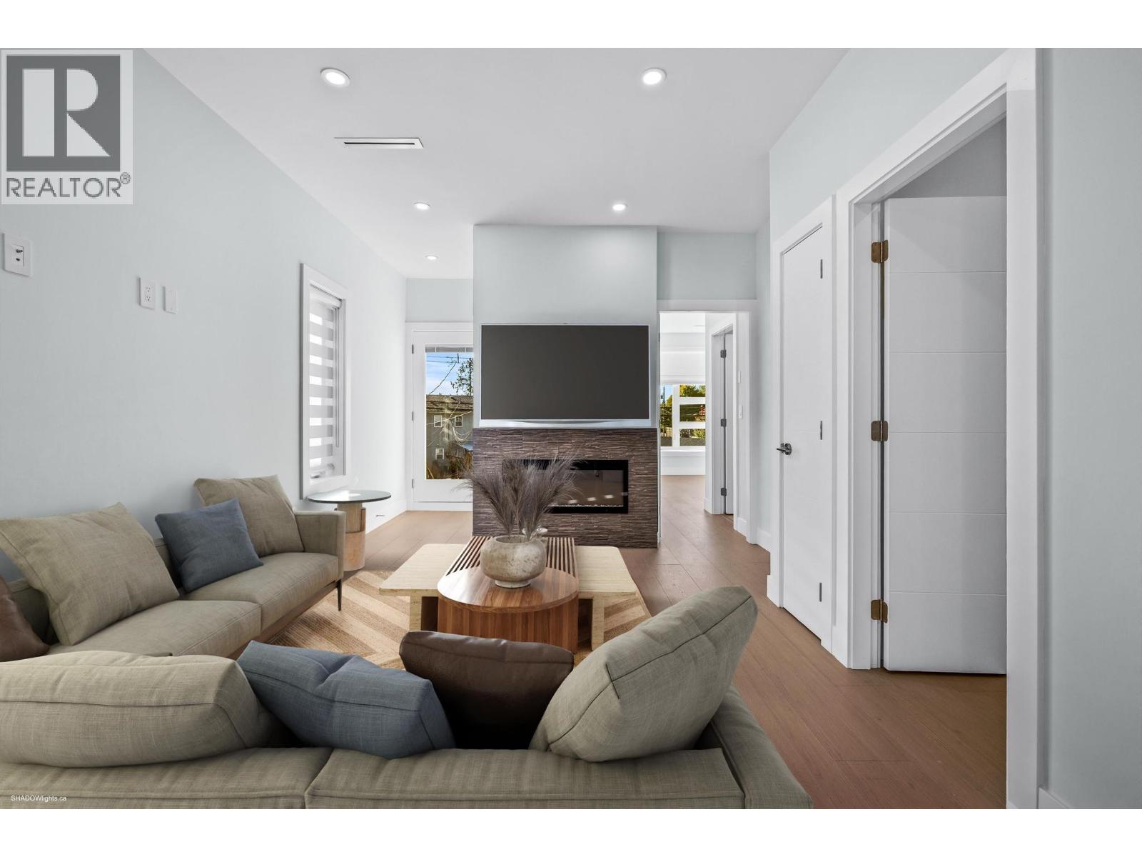 11468 Williams Road Property Photo 14