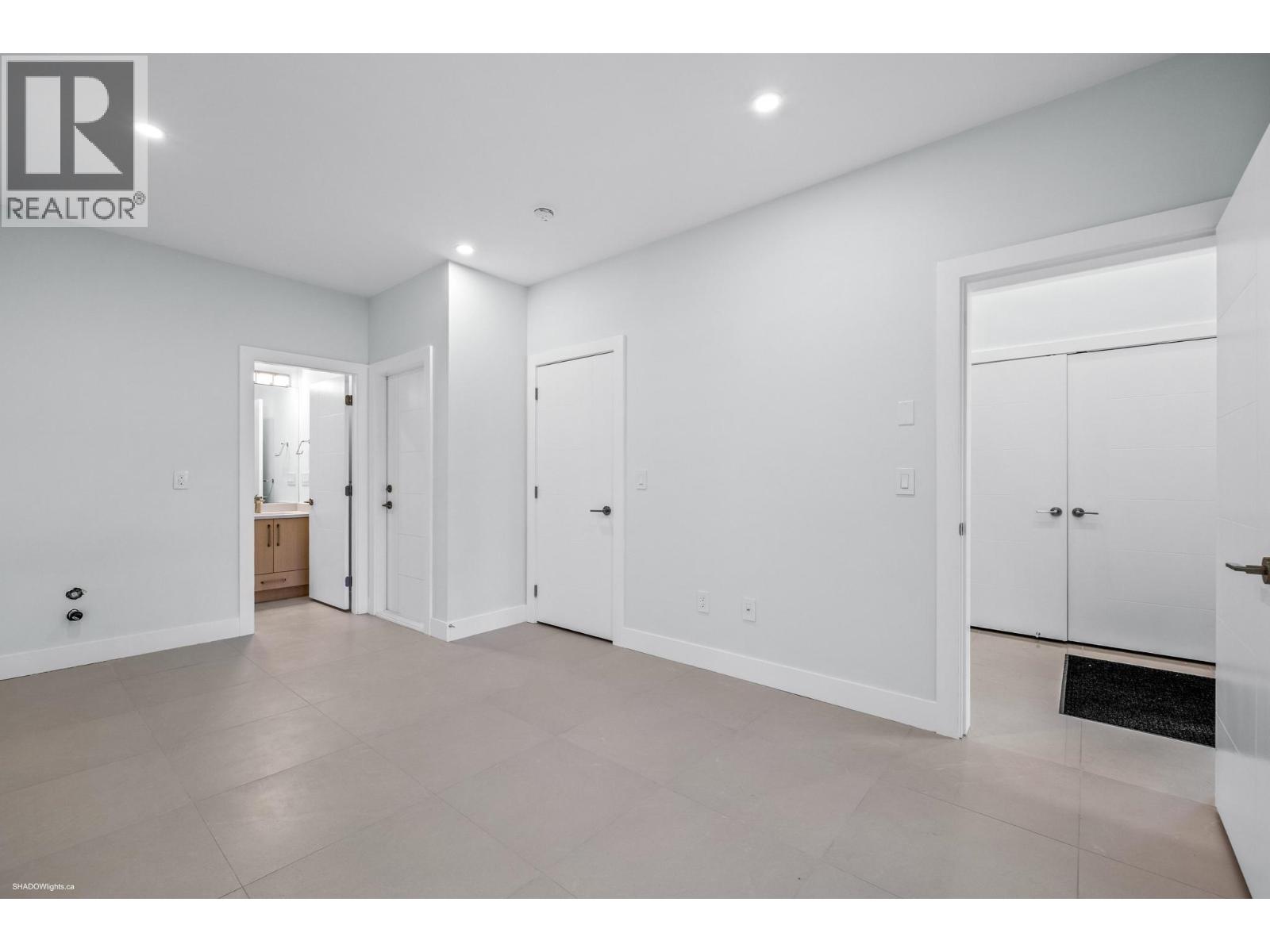 11468 Williams Road Property Photo 32