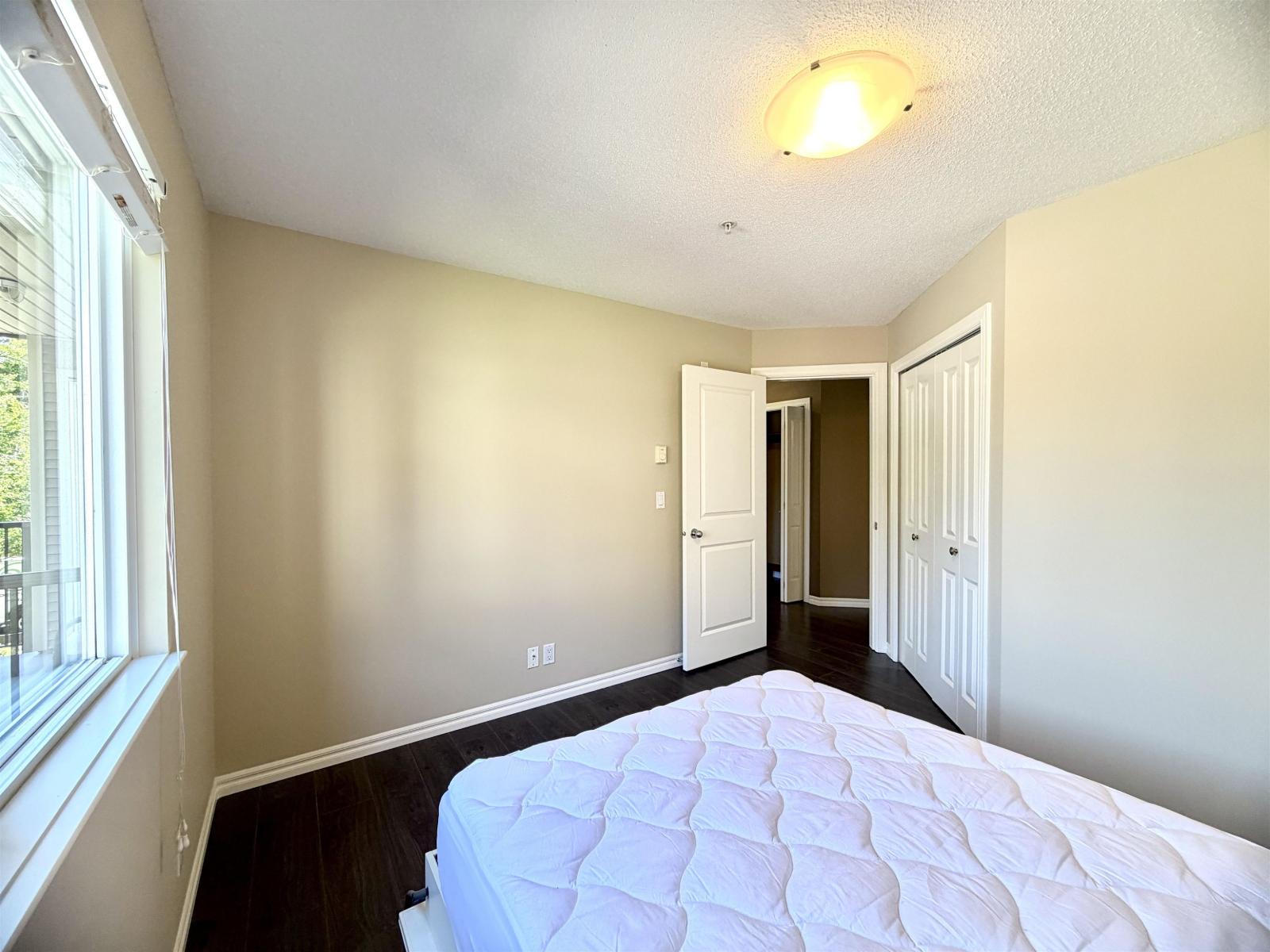 205 2581 Langdon Street Property Photo 14