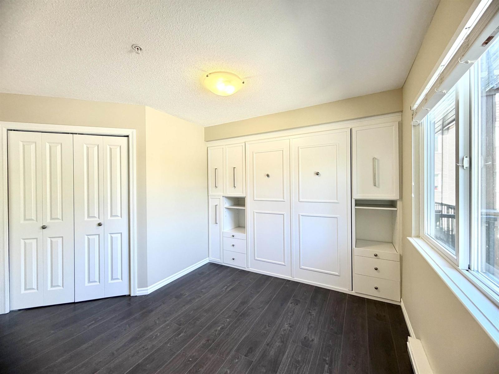 205 2581 Langdon Street Property Photo 15