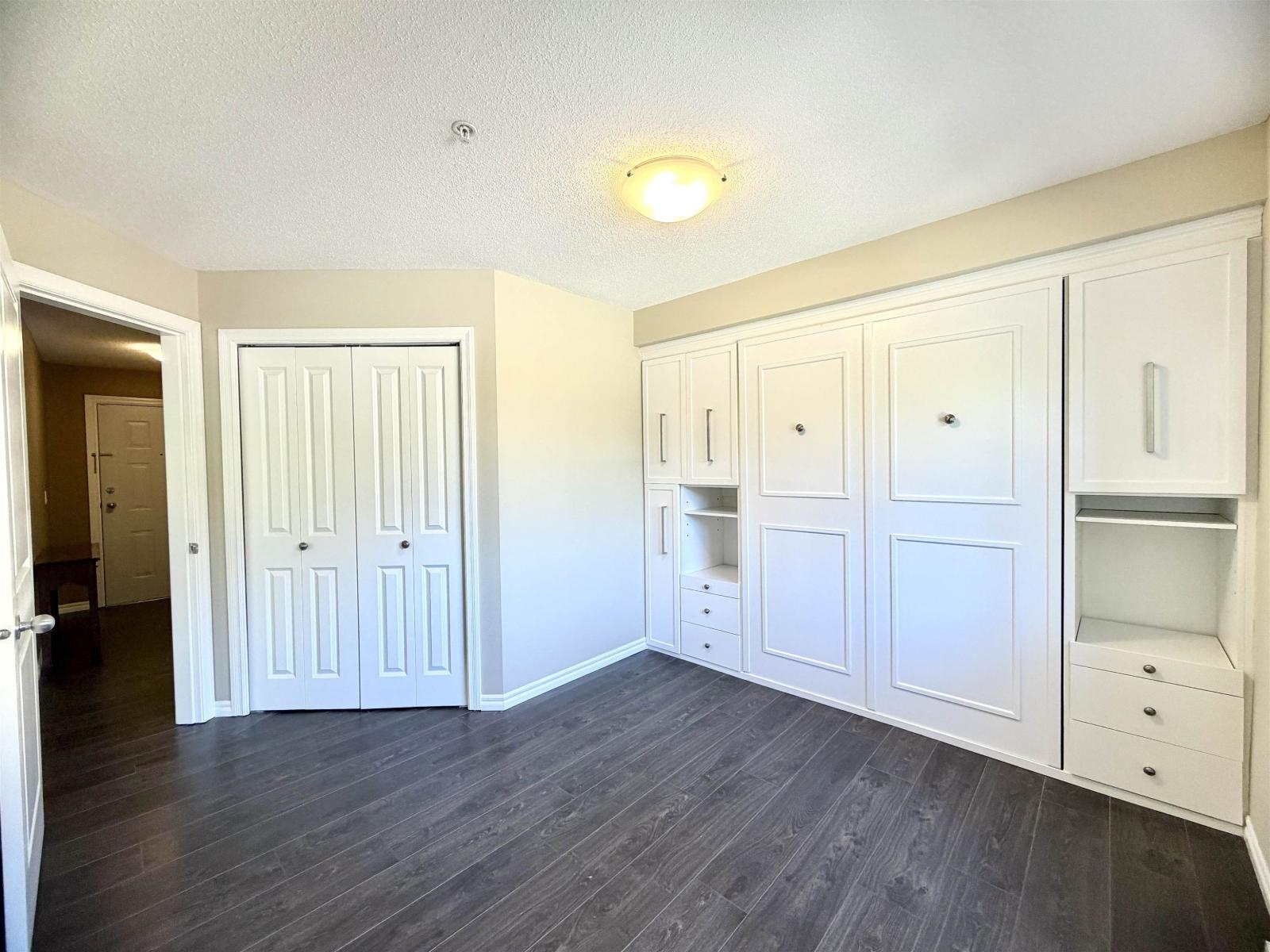 205 2581 Langdon Street Property Photo 16