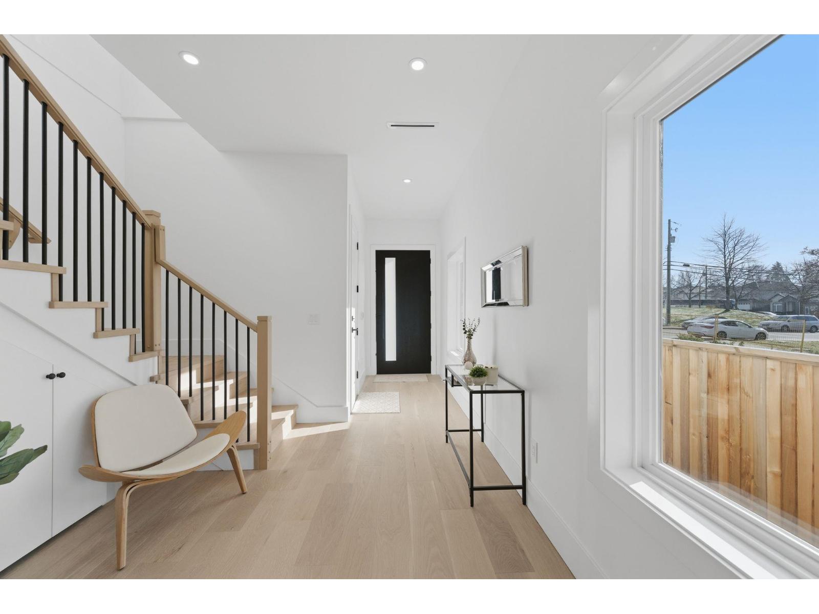 8233 114 Street Property Photo 3