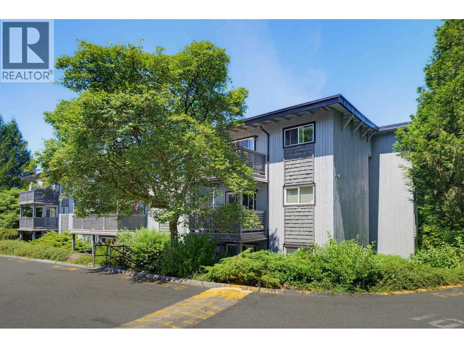 117 200 Westhill Place Property Photo 1