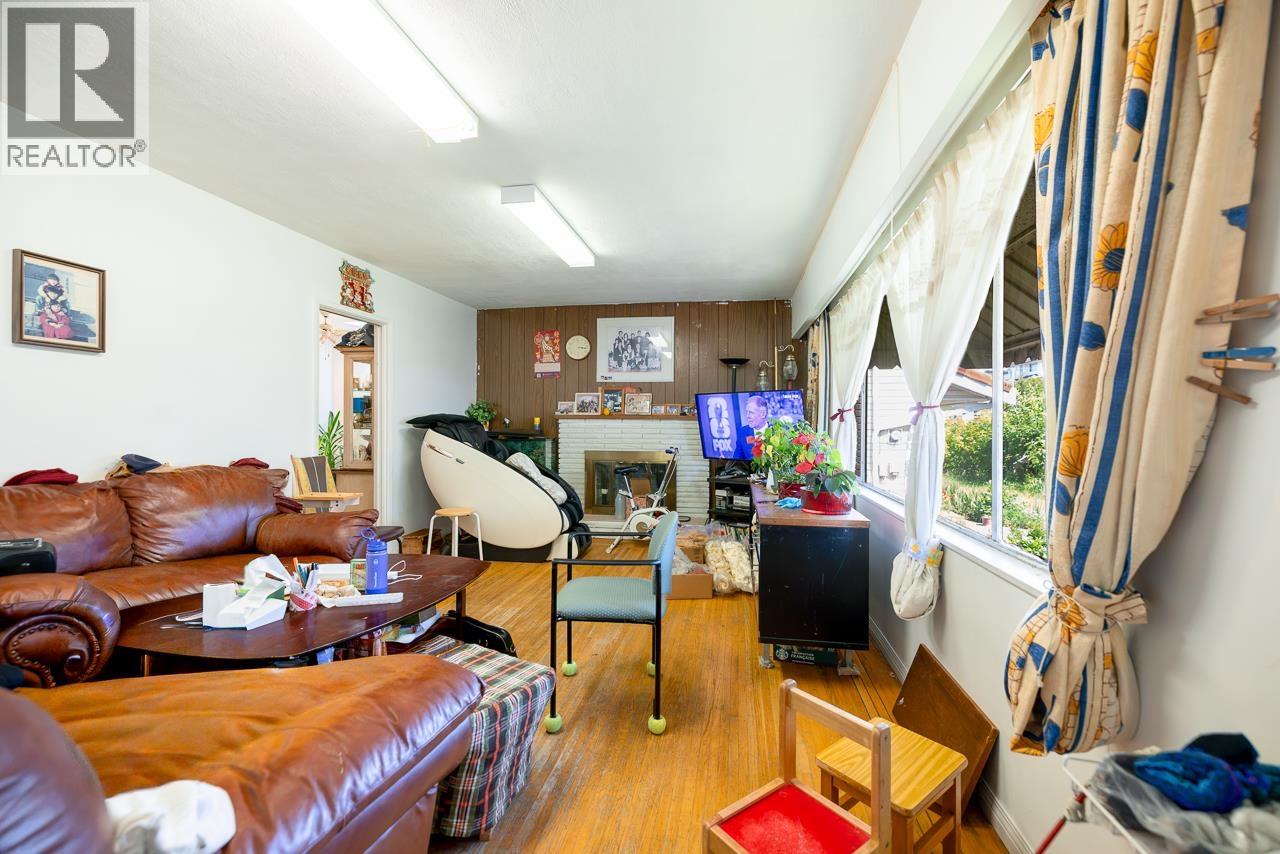 5269 Dominion Street Property Photo 13