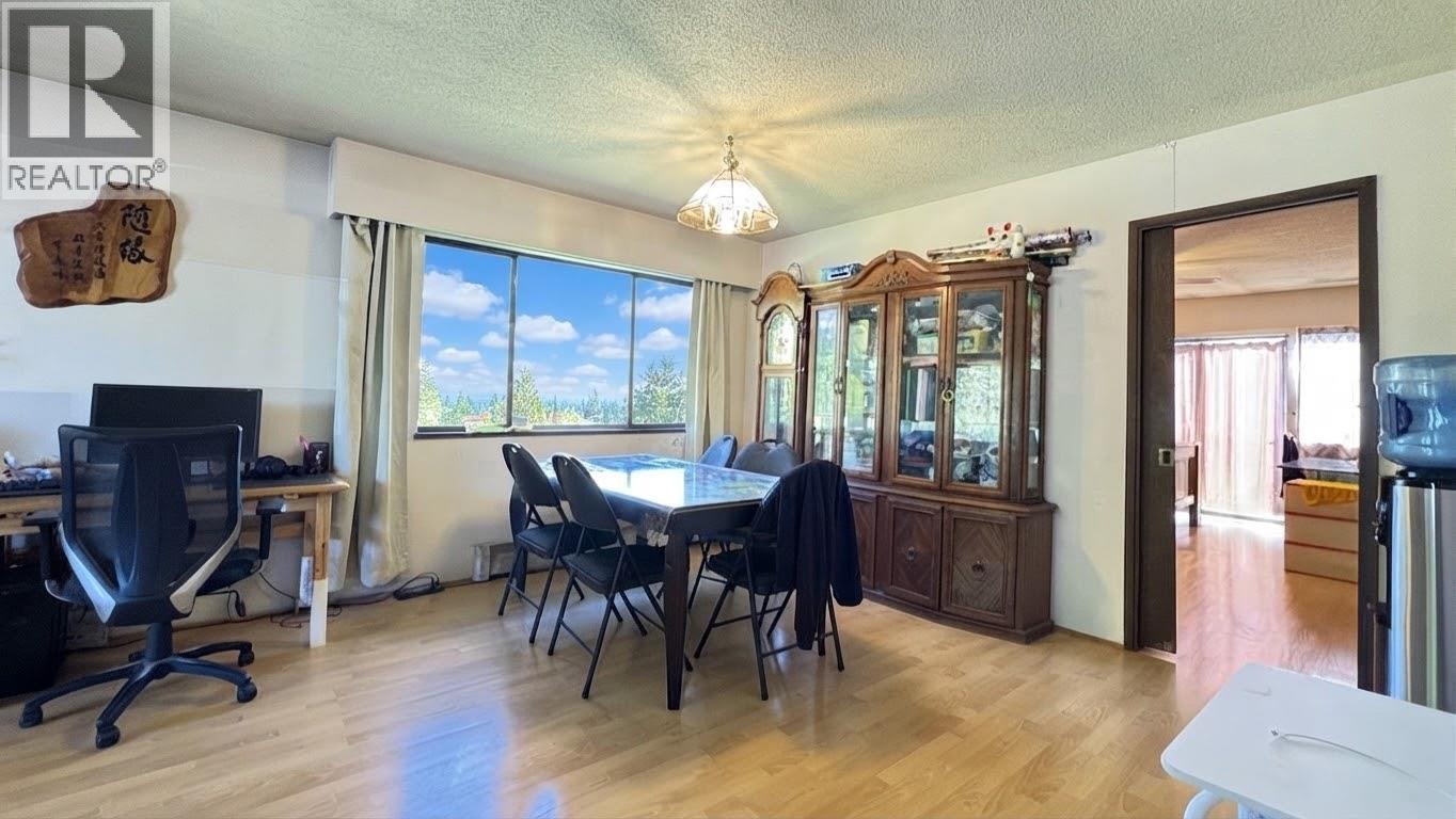 10140 Westminster Highway Property Photo 3