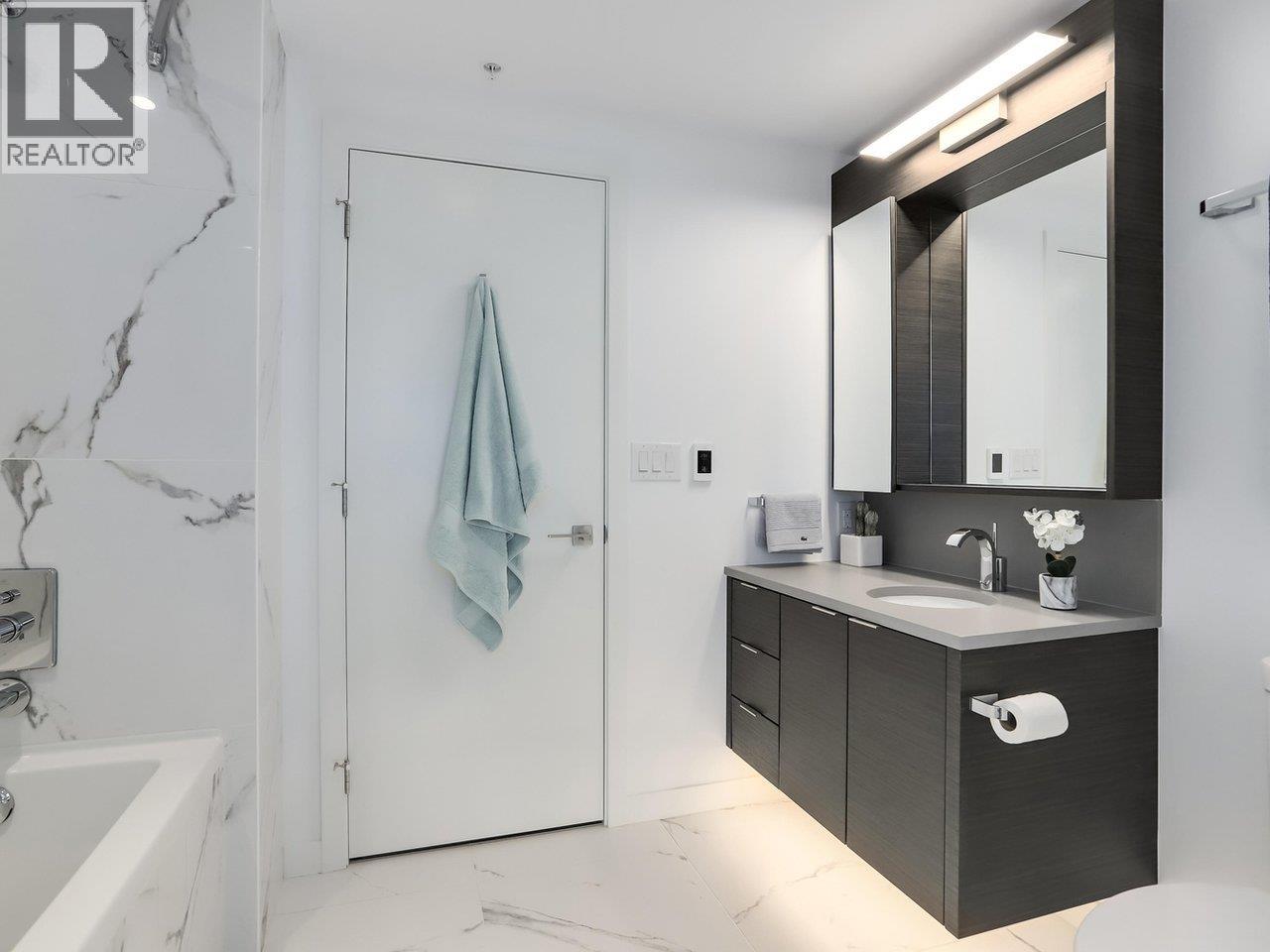 808 1688 Pullman Porter Street Property Photo 13