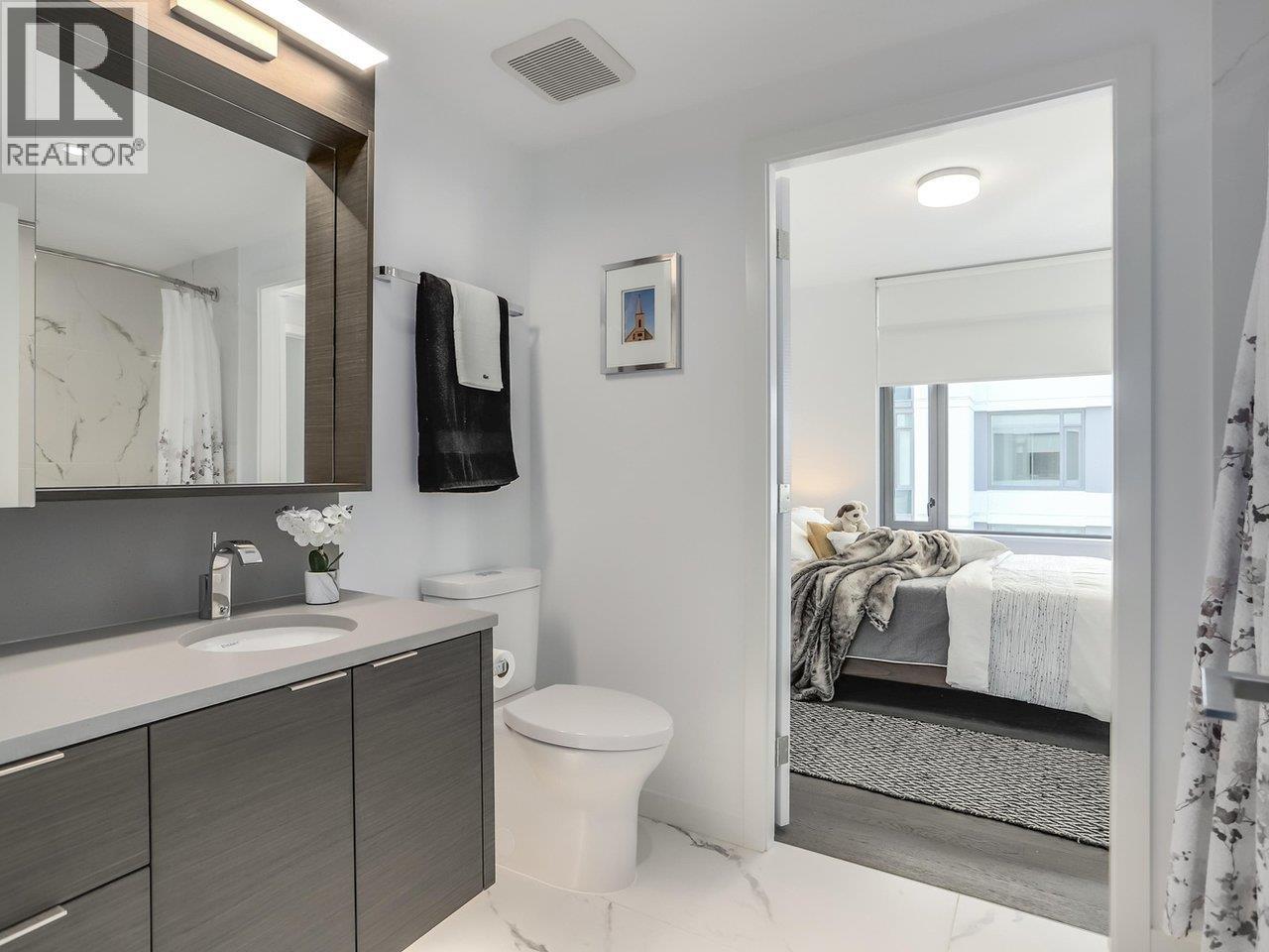 808 1688 Pullman Porter Street Property Photo 14