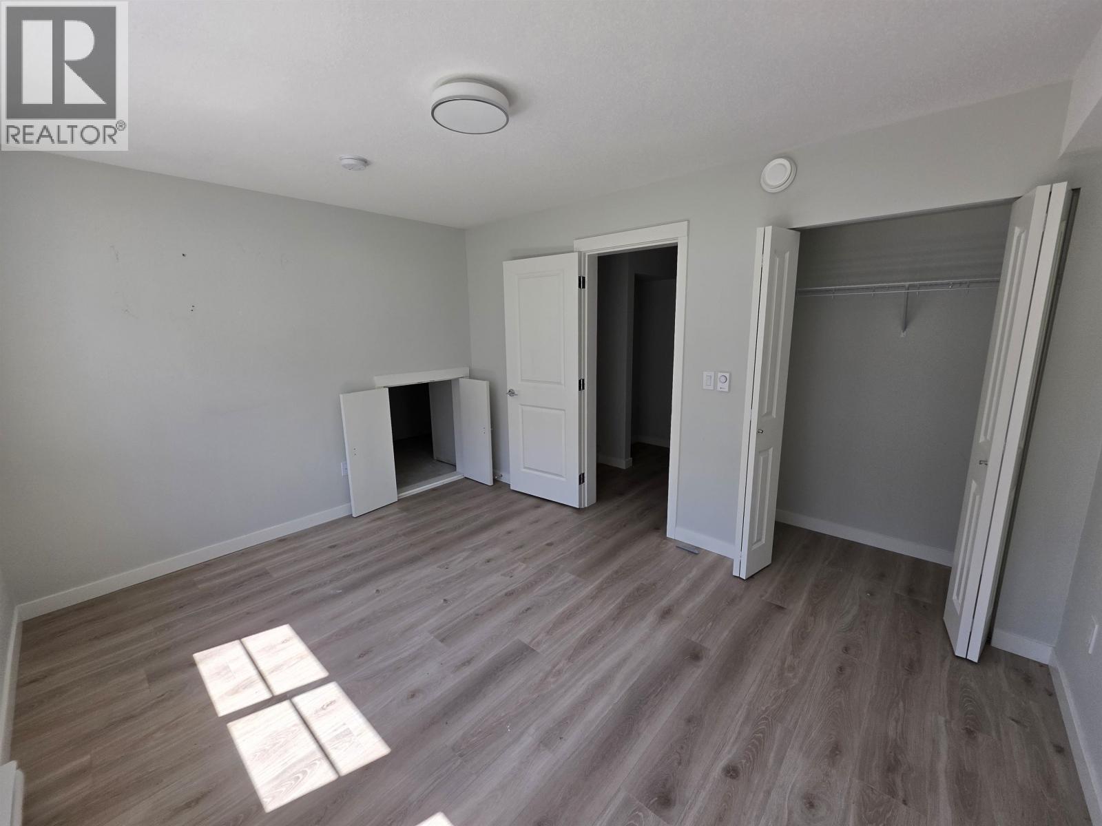 59 5311 Admiral Way Property Photo 6