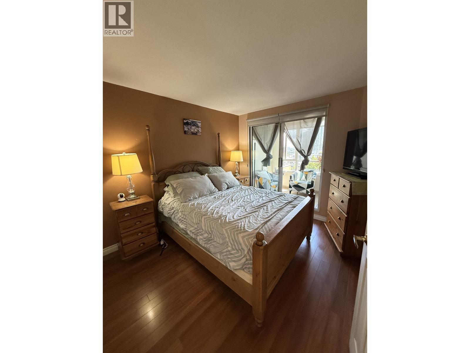 606 1188 Richards Street Property Photo 17