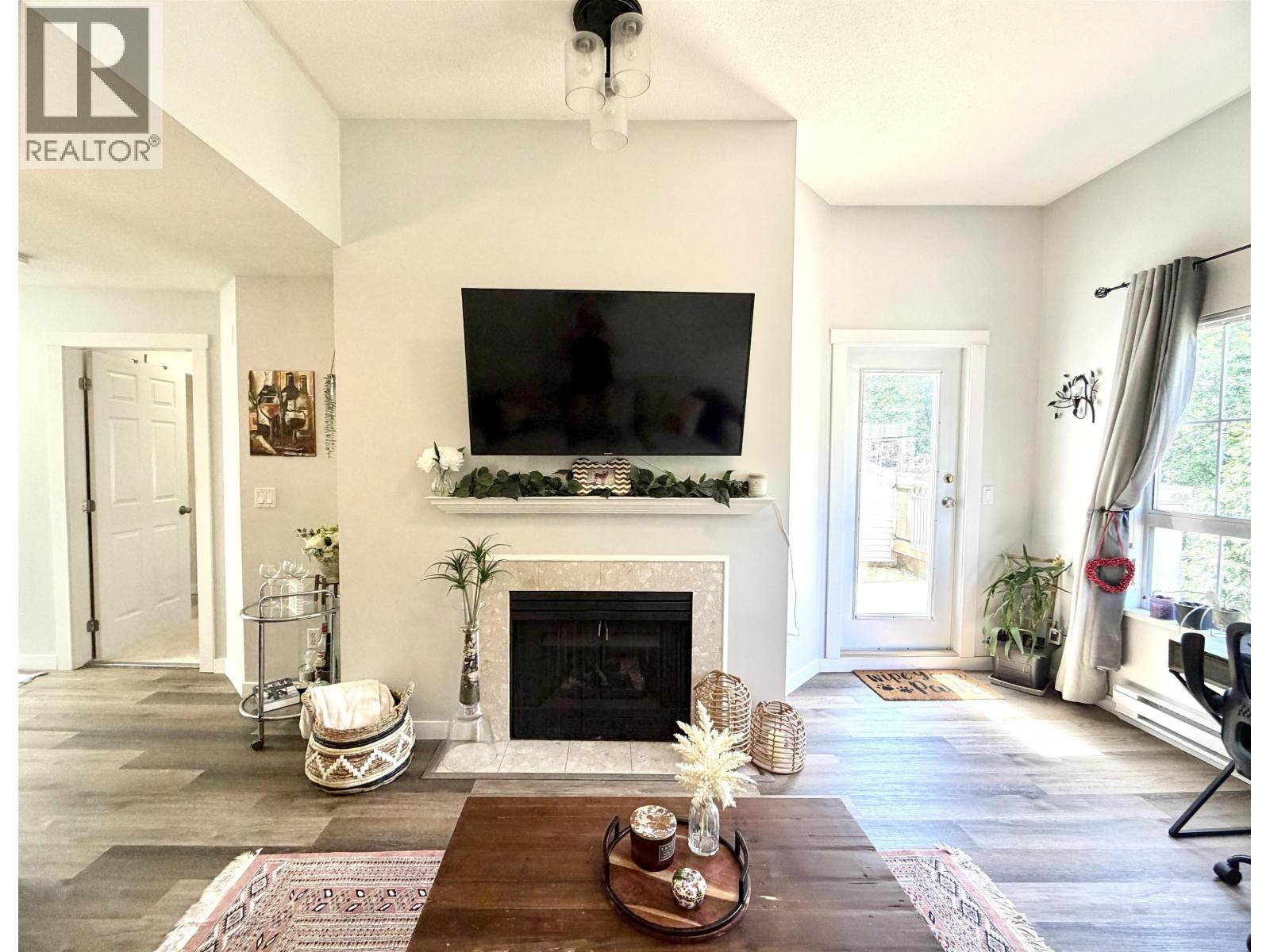 412 2960 Princess Crescent Property Photo 15
