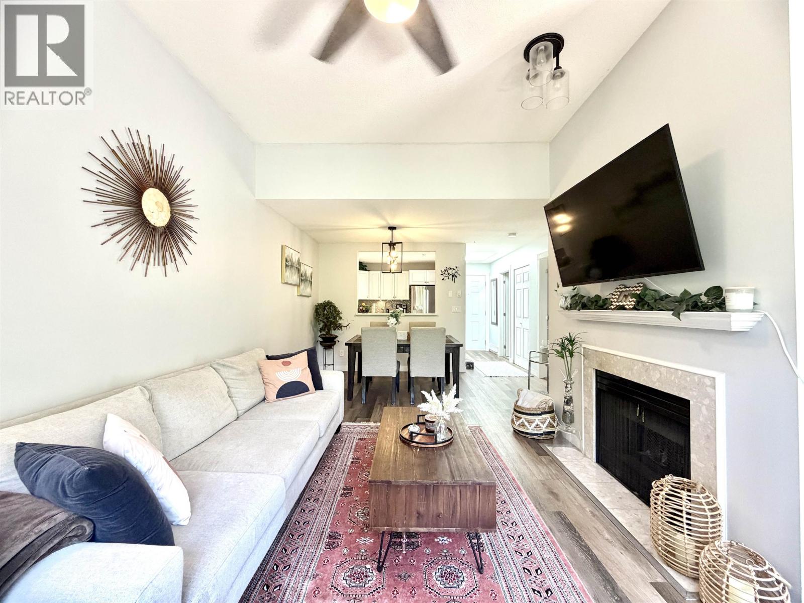 412 2960 Princess Crescent Property Photo 17