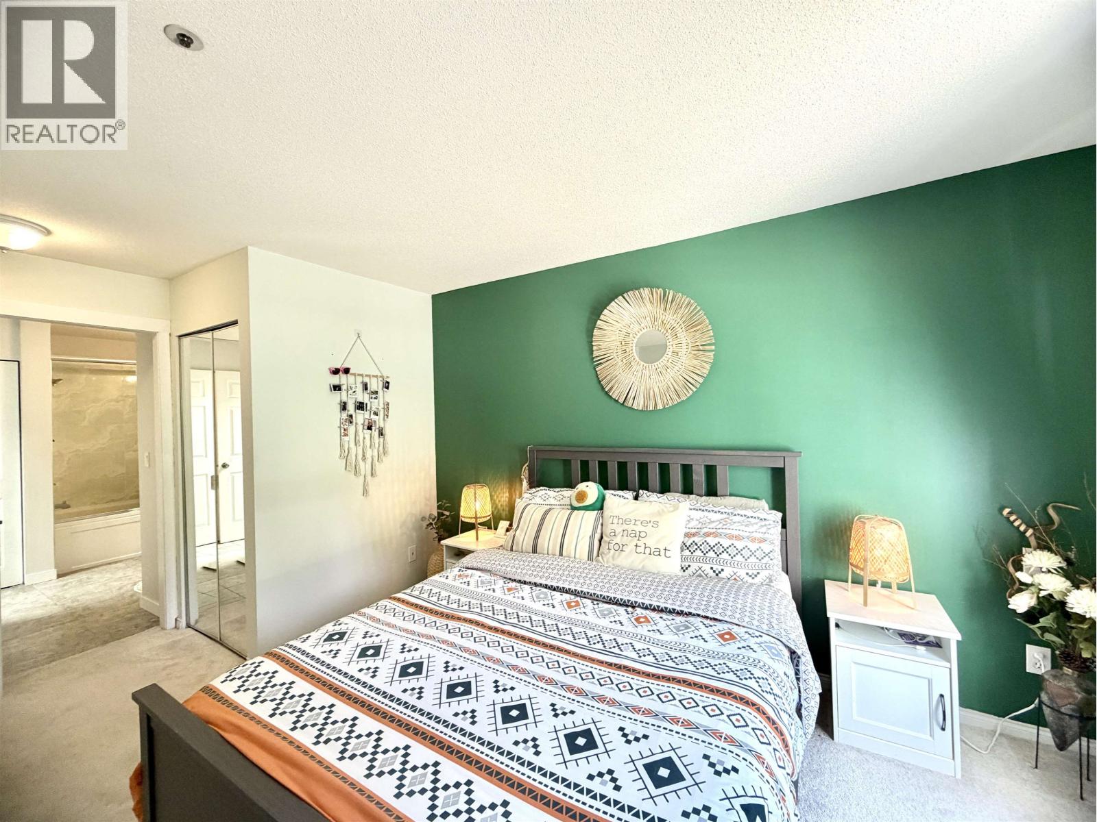 412 2960 Princess Crescent Property Photo 24