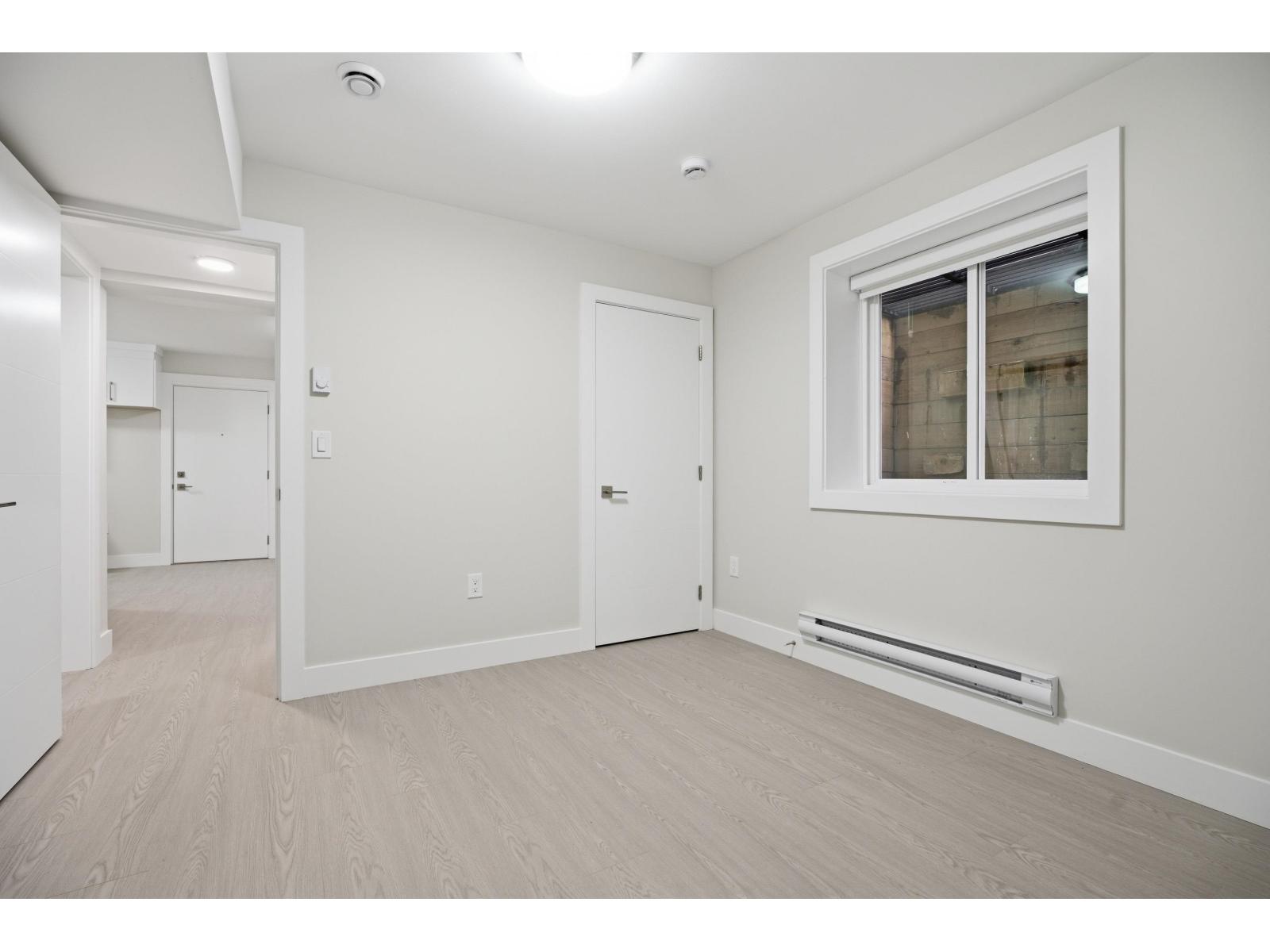 17156 1 Avenue Property Photo 21