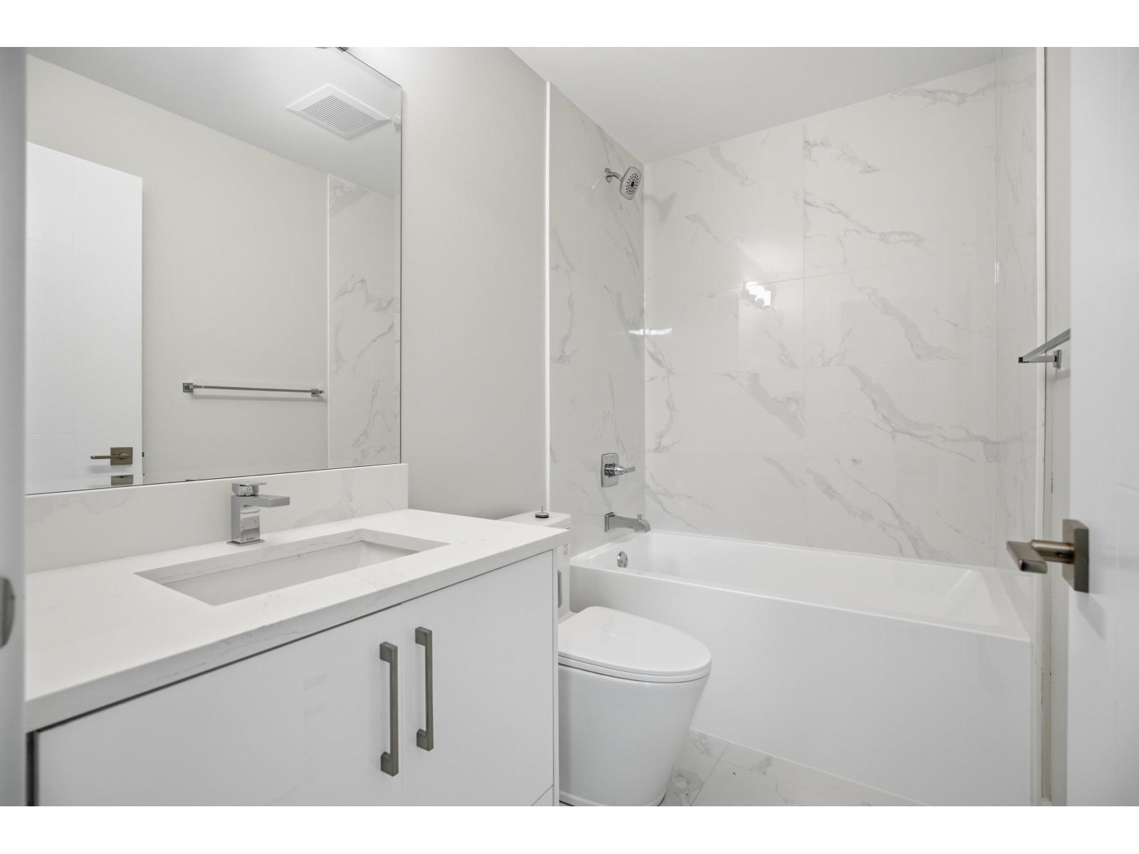 17156 1 Avenue Property Photo 22
