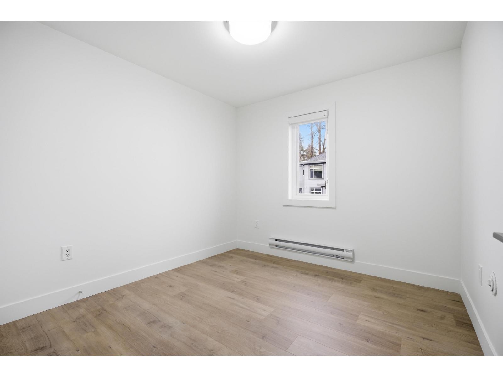 17156 1 Avenue Property Photo 26