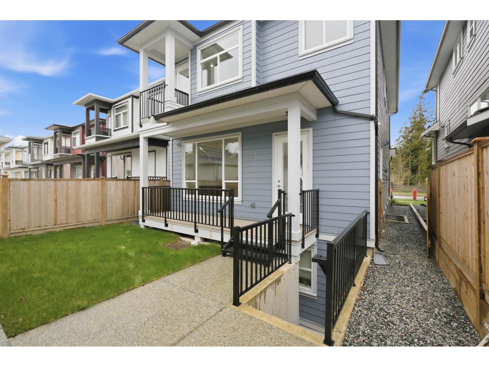 17156 1 Avenue Property Photo 28