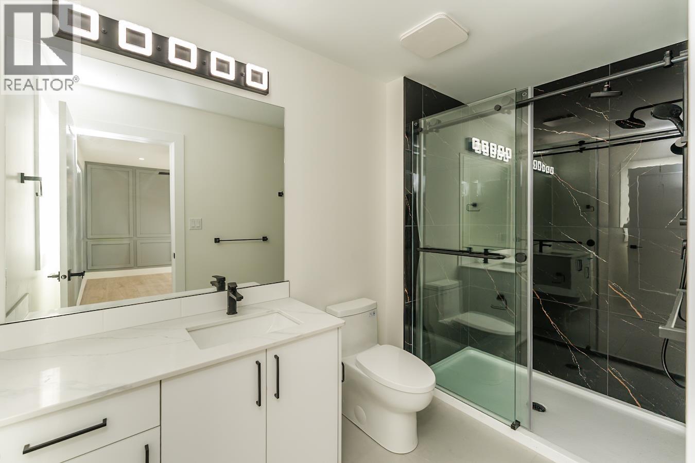 1501 2395 Rowe Street Property Photo 23