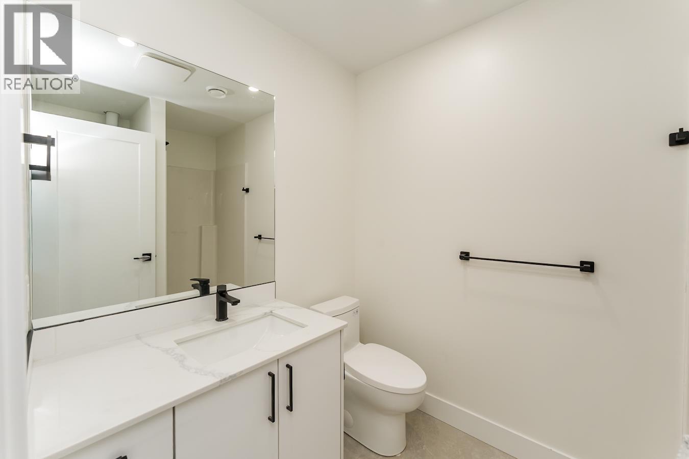 1501 2395 Rowe Street Property Photo 26