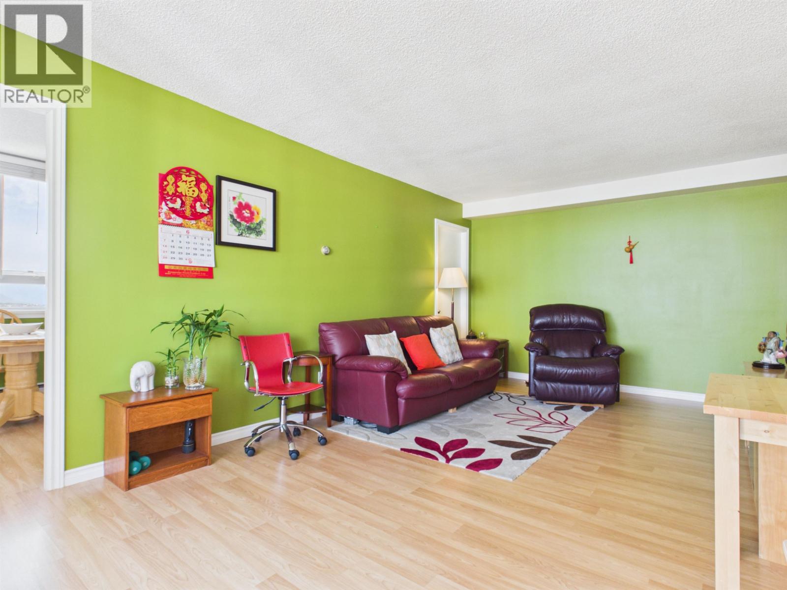 1702 5645 Barker Avenue Property Photo 5
