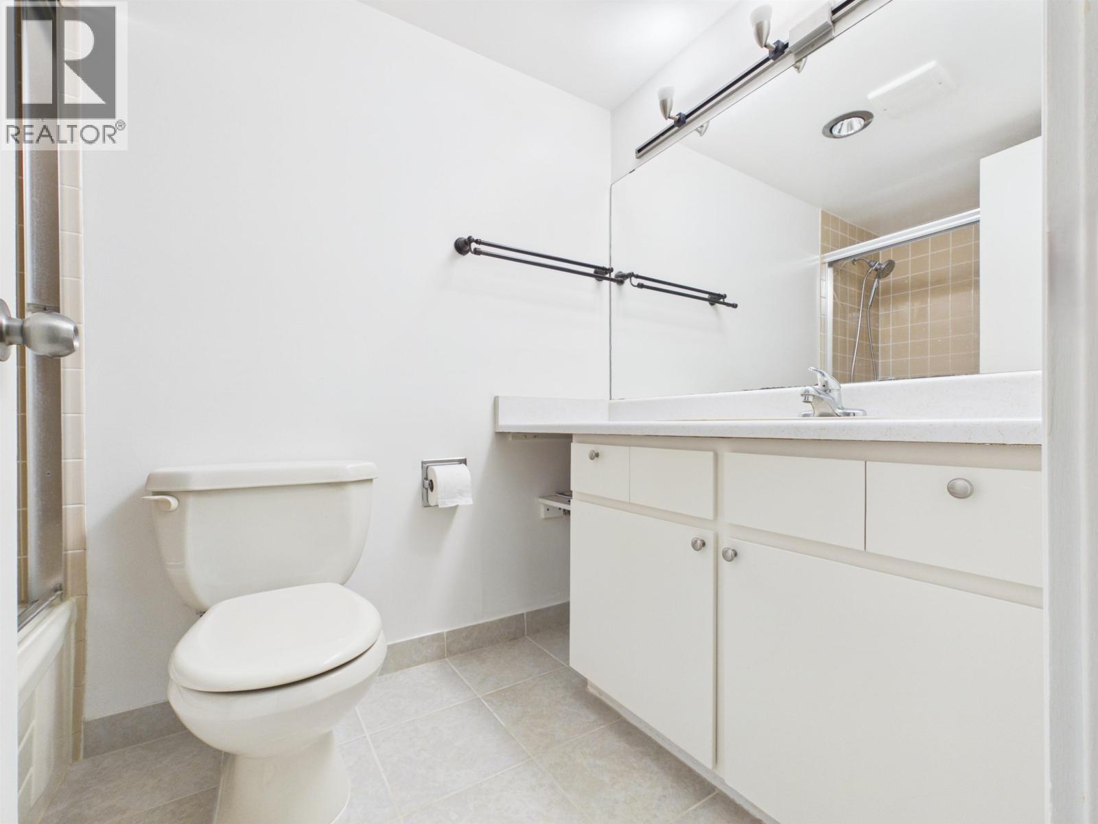 1702 5645 Barker Avenue Property Photo 16