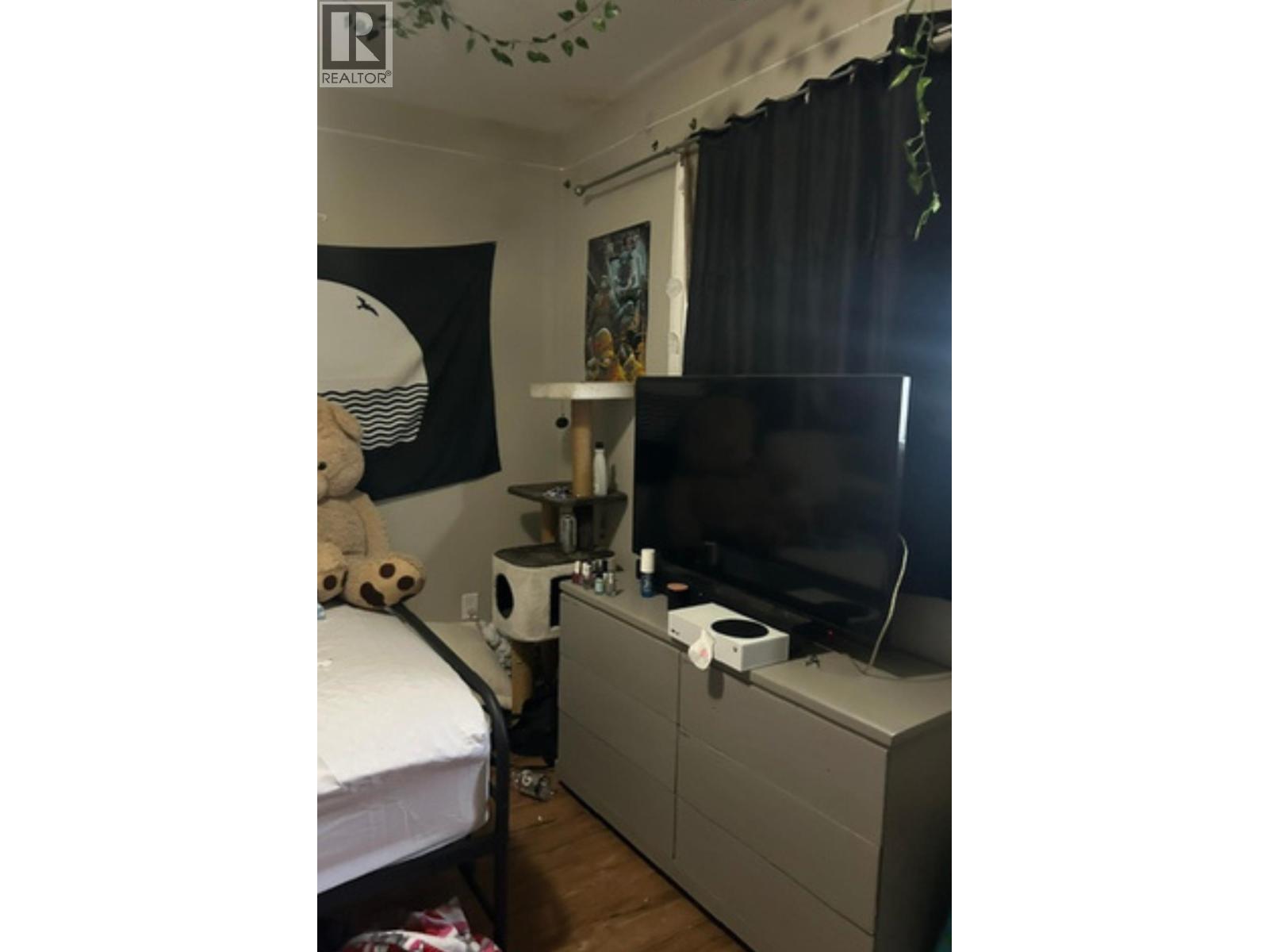 403 8220 92 Avenue Property Photo 5