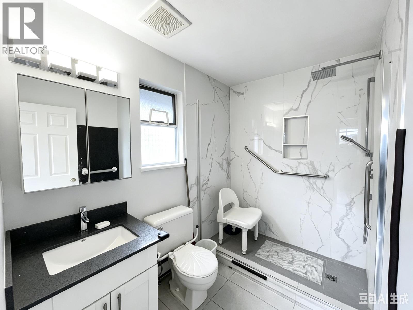 714 Rennie Place Property Photo 30