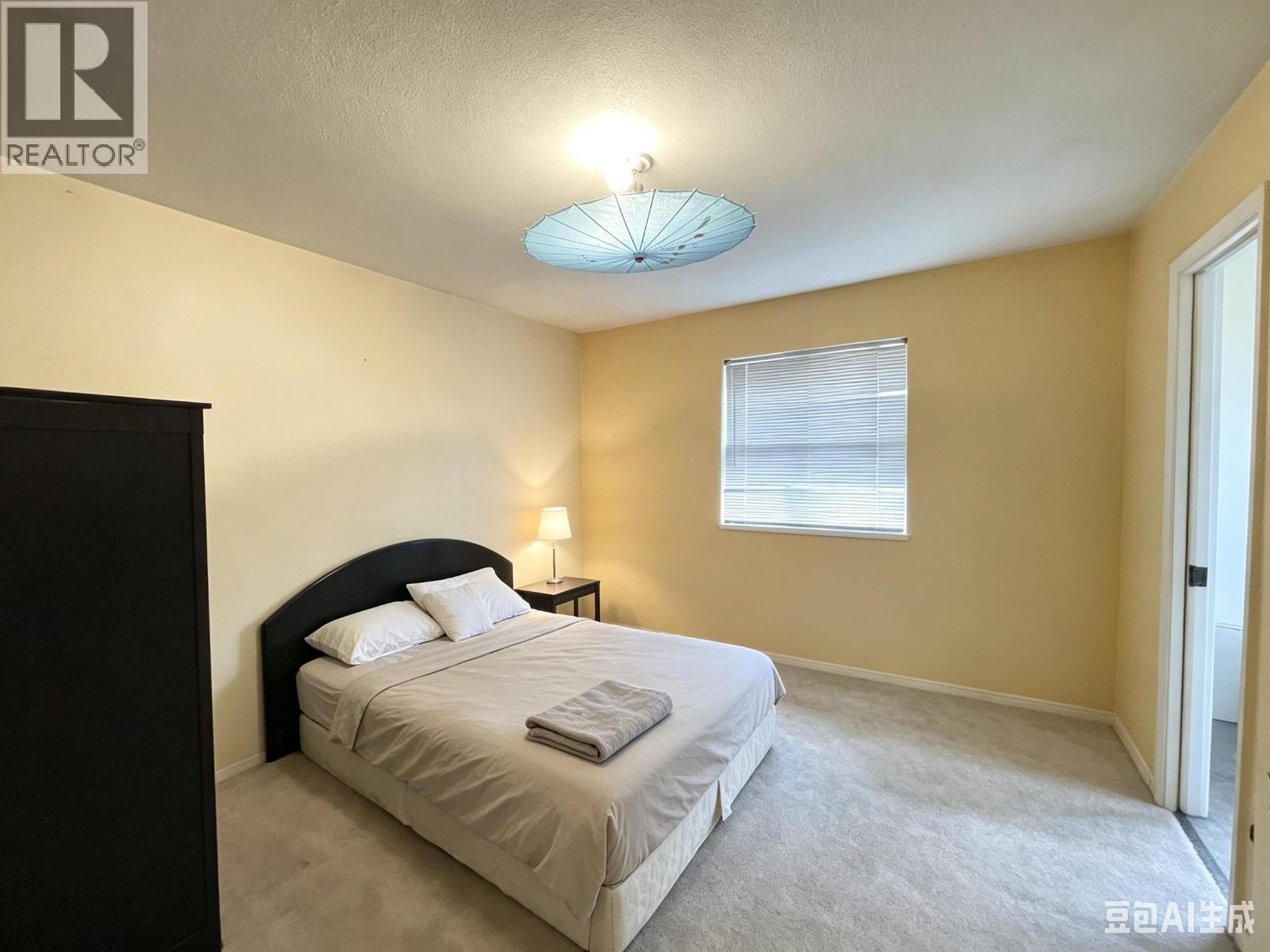 714 Rennie Place Property Photo 32