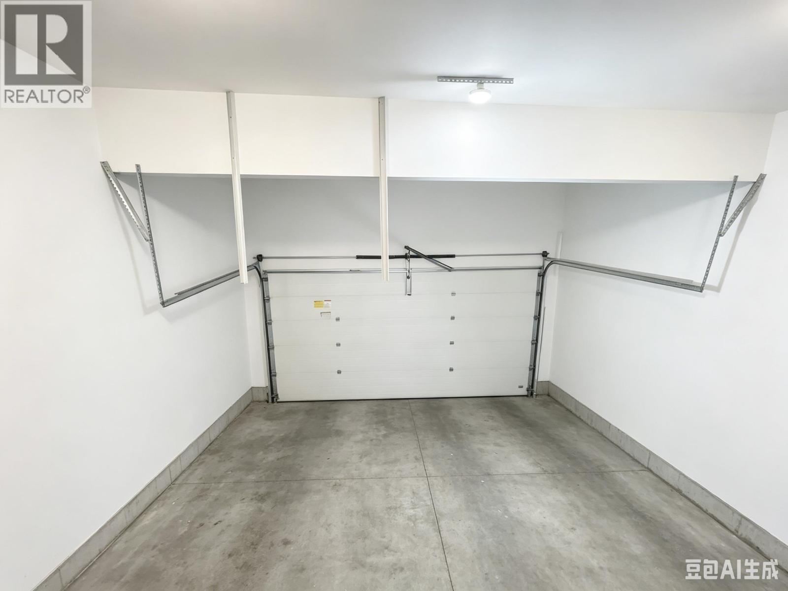 714 Rennie Place Property Photo 38
