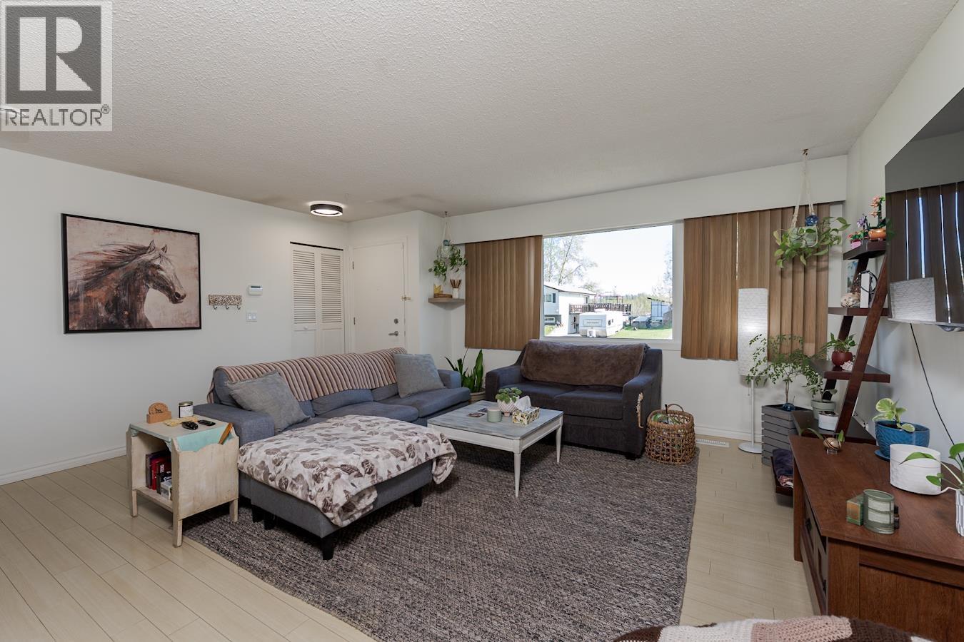 1567 Pearson Avenue Property Photo 4