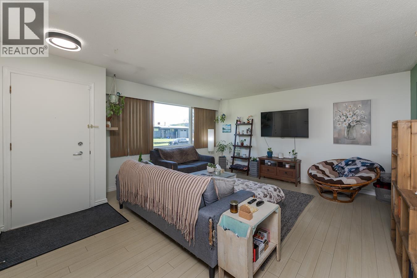 1567 Pearson Avenue Property Photo 6