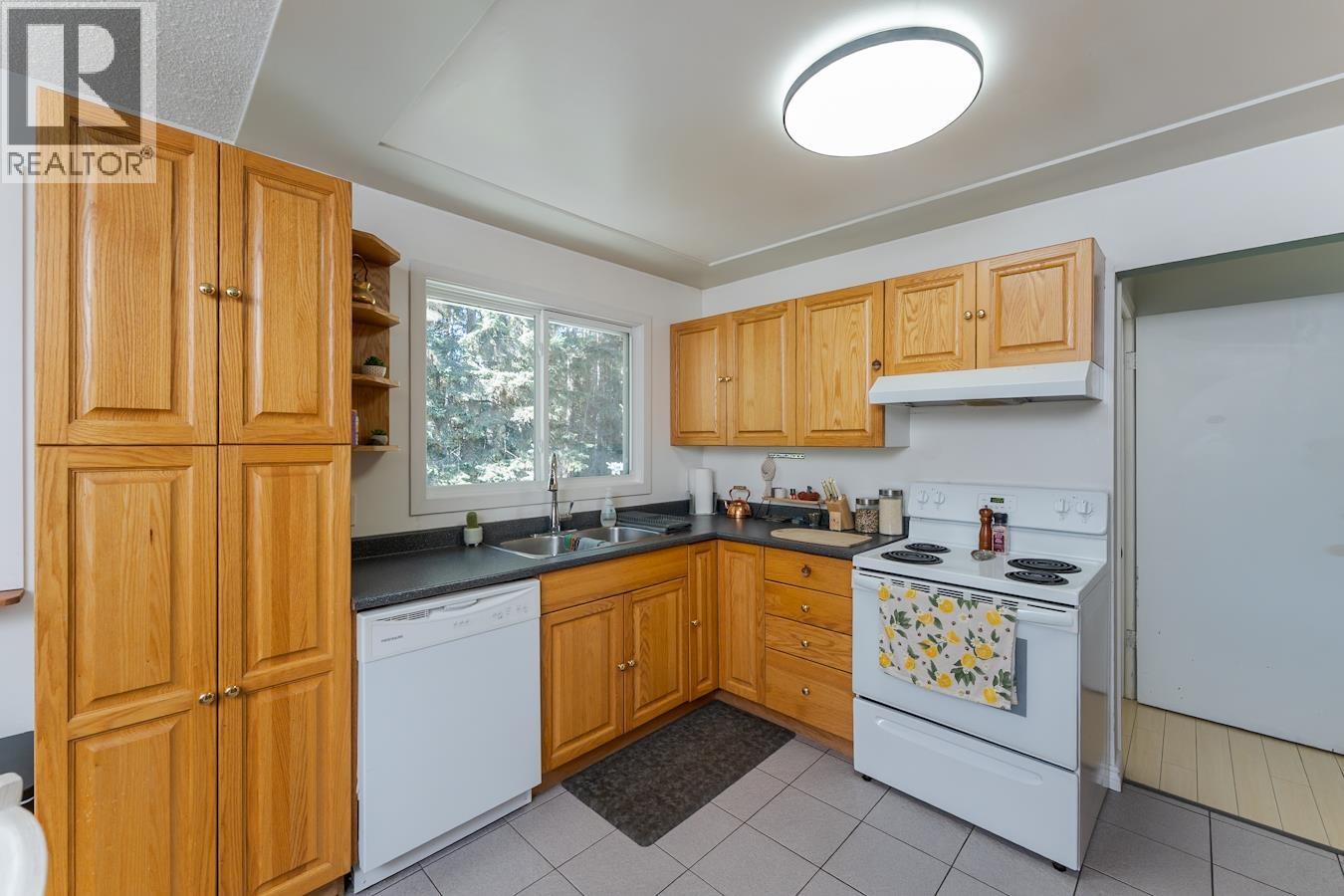 1567 Pearson Avenue Property Photo 11