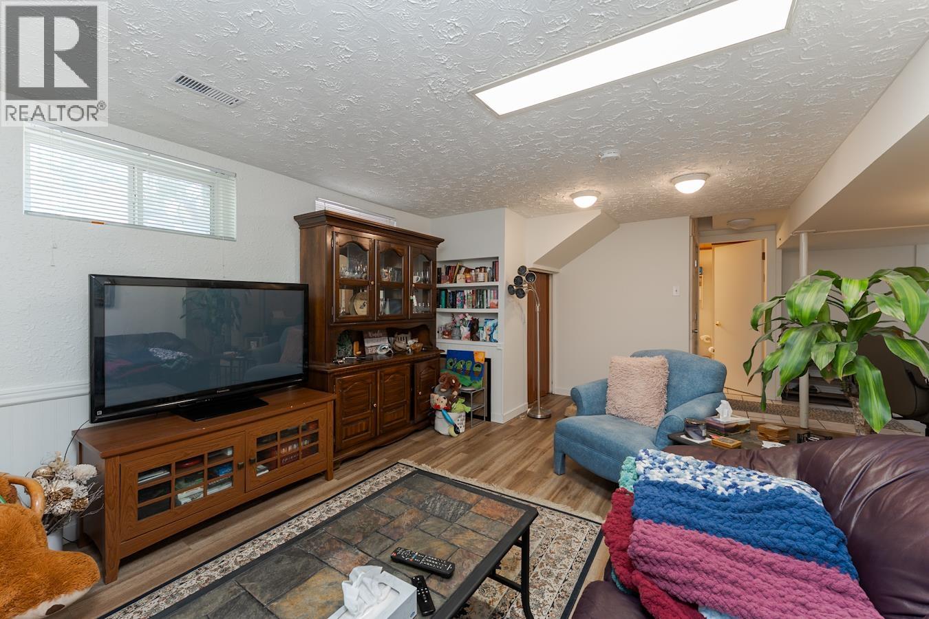 1567 Pearson Avenue Property Photo 22