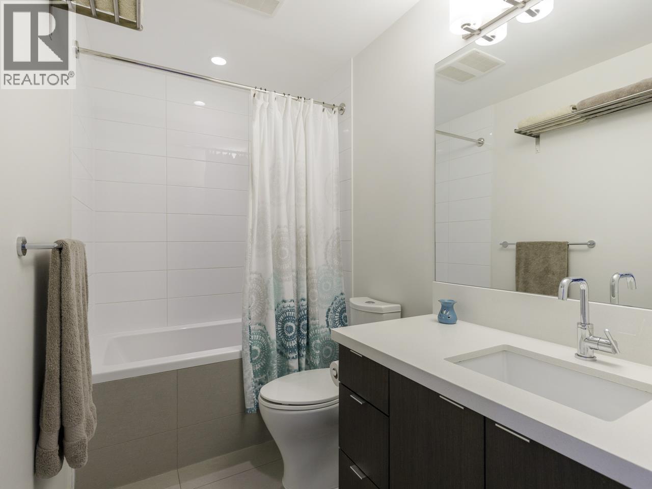411 417 Great Northern Way Property Photo 10