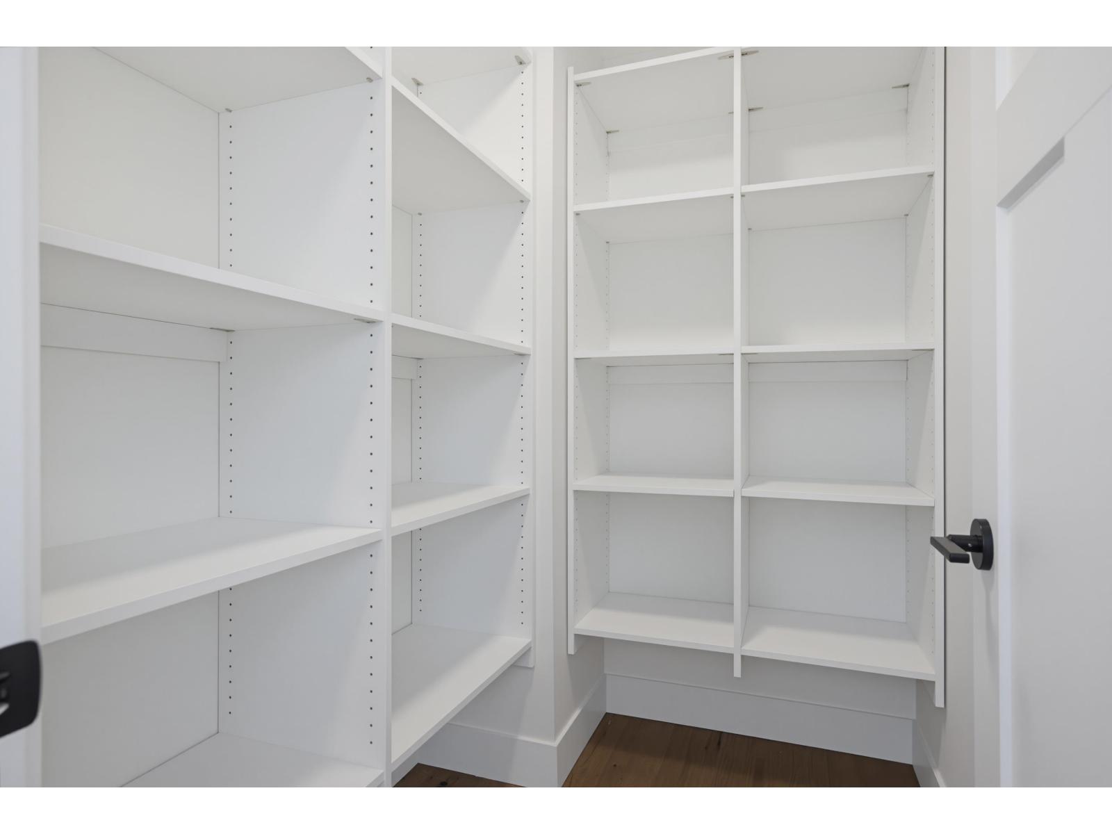 20452 46a Avenue Property Photo 16