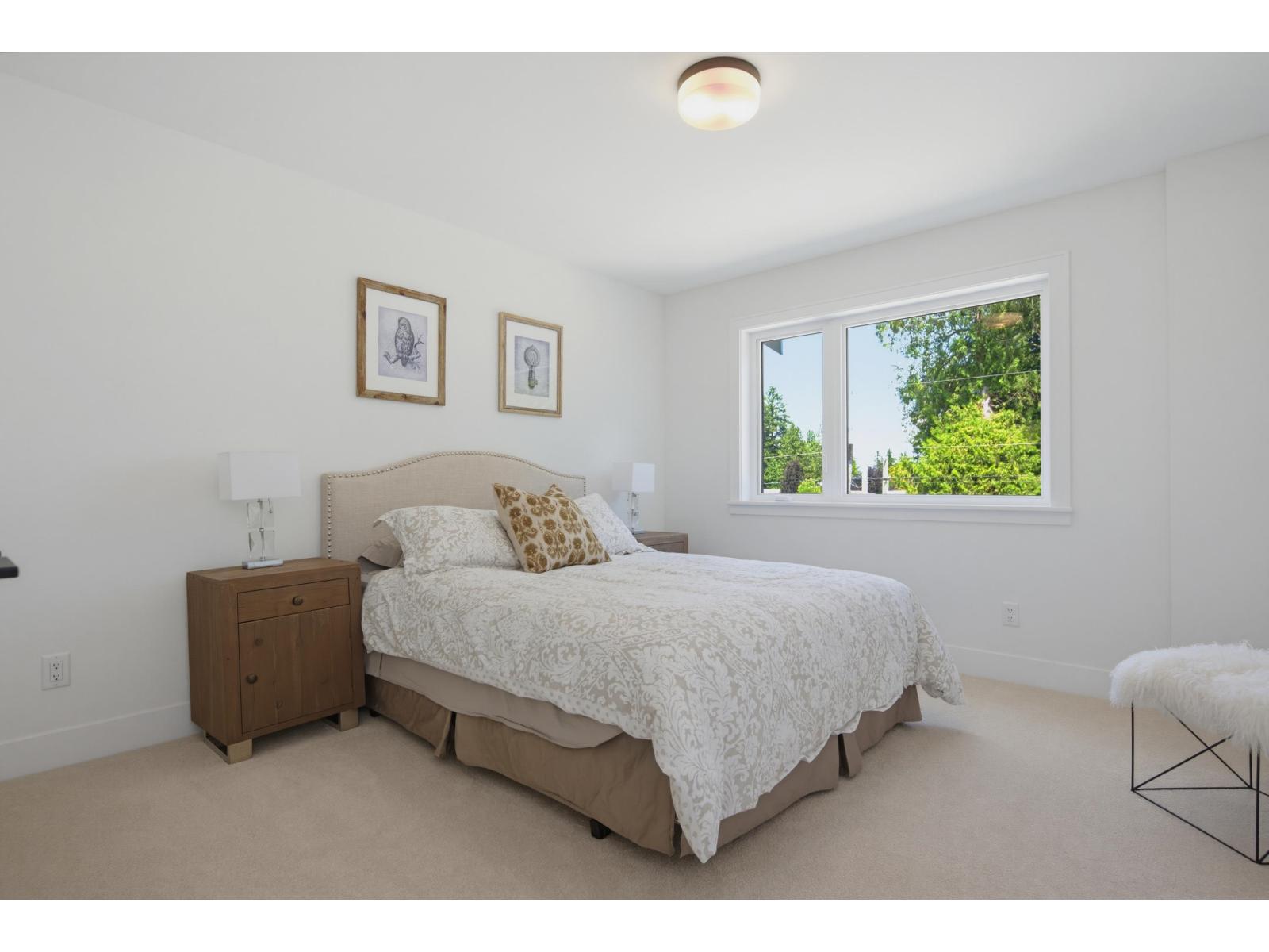 20452 46a Avenue Property Photo 27