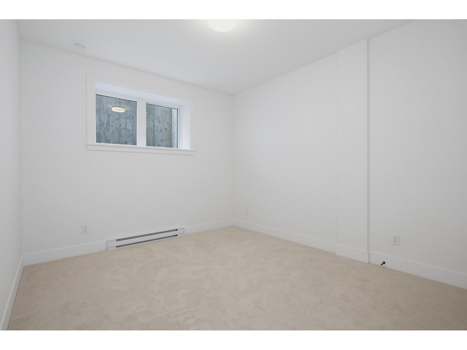 20452 46a Avenue Property Photo 38