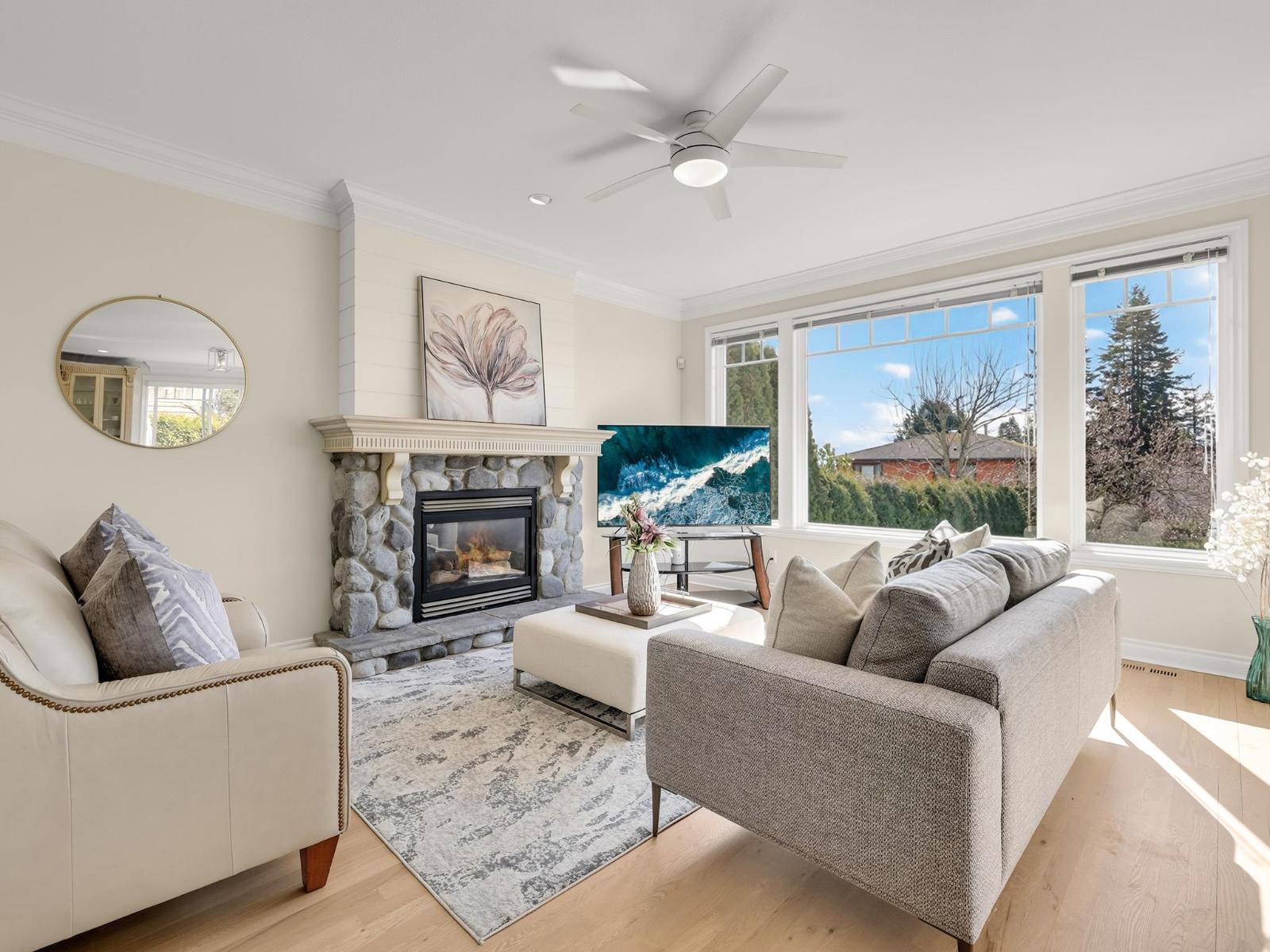 13518 Marine Drive Property Photo 6