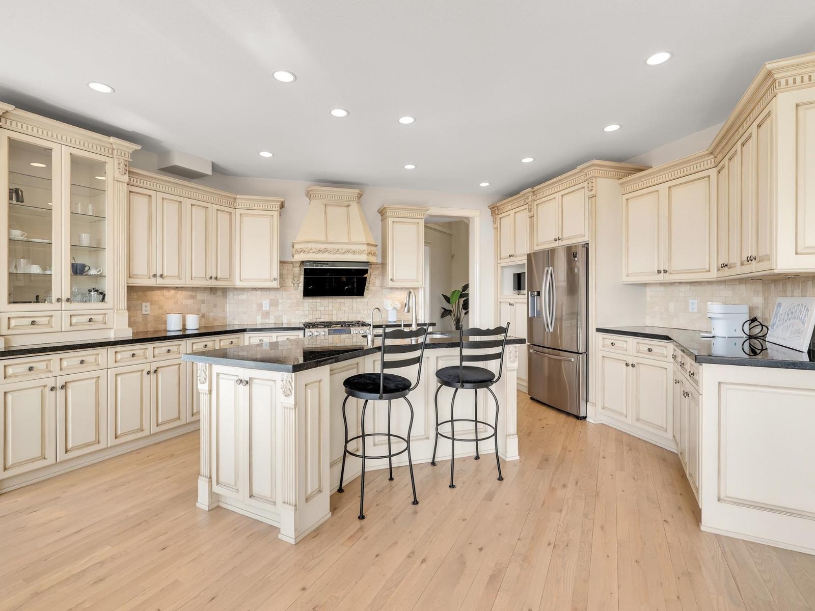 13518 Marine Drive Property Photo 9