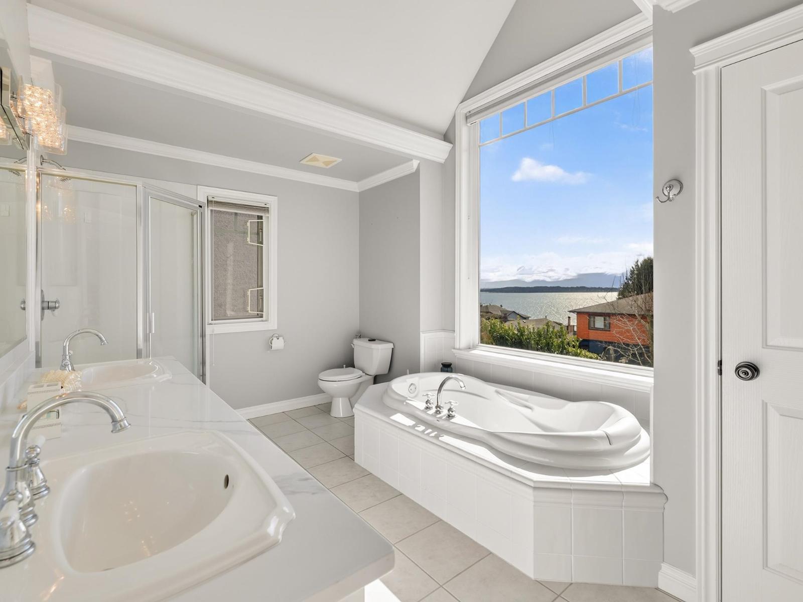 13518 Marine Drive Property Photo 18