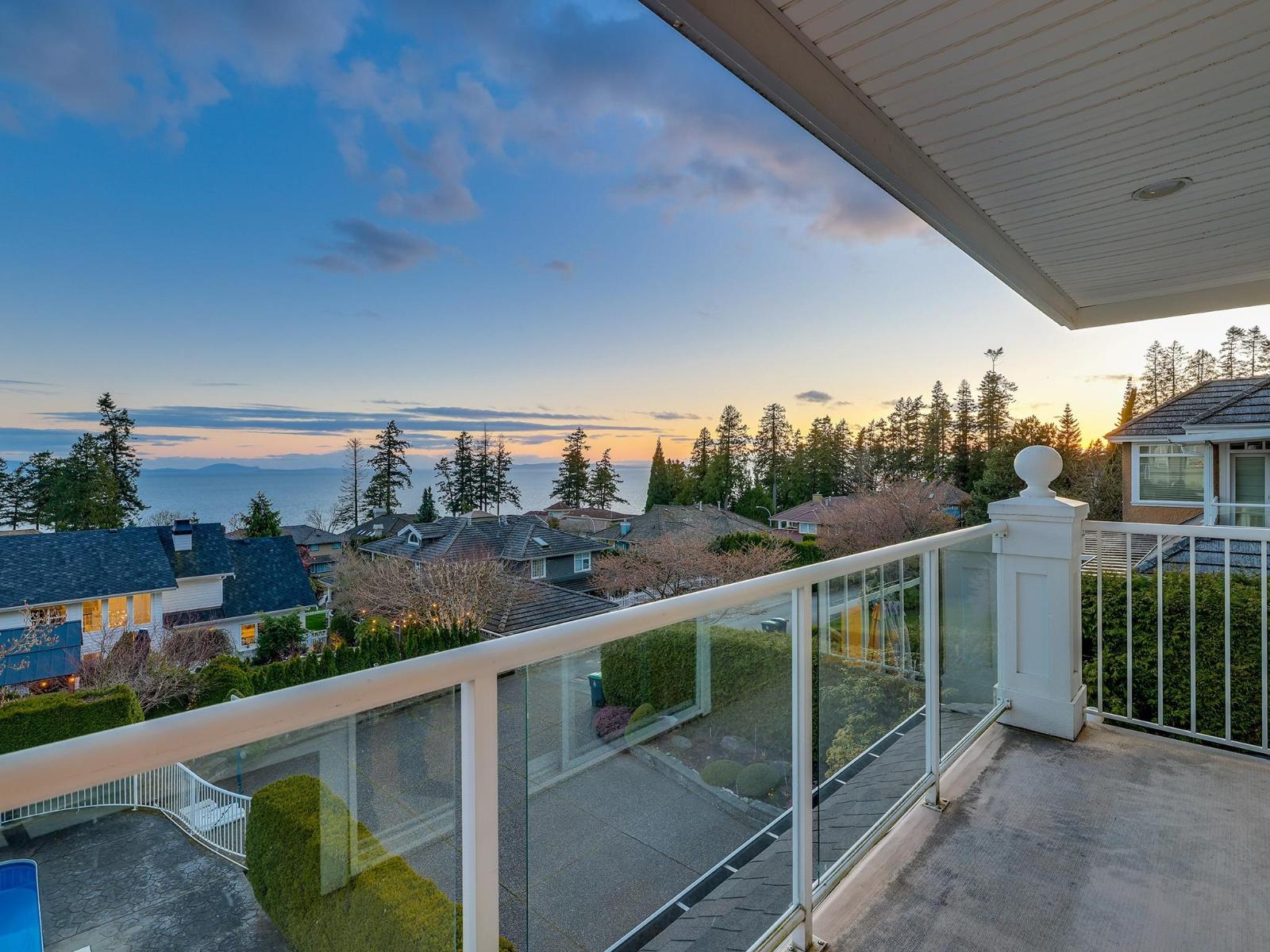 13518 Marine Drive Property Photo 32