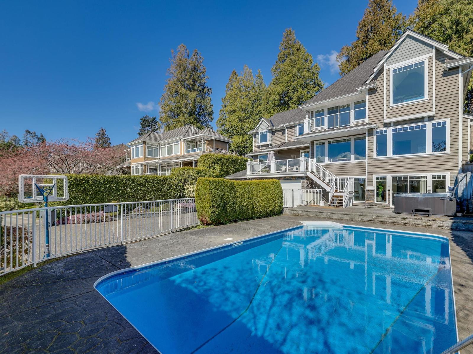 13518 Marine Drive Property Photo 40
