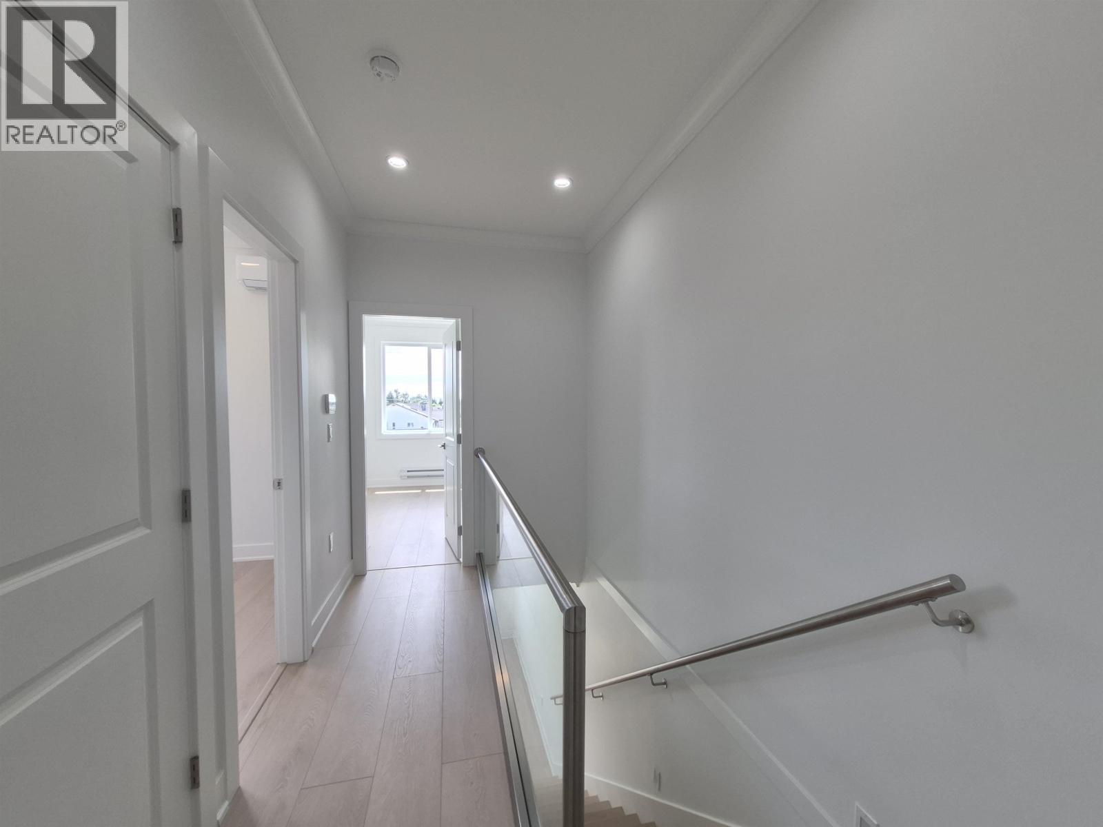 107 8233 Williams Road Property Photo 12