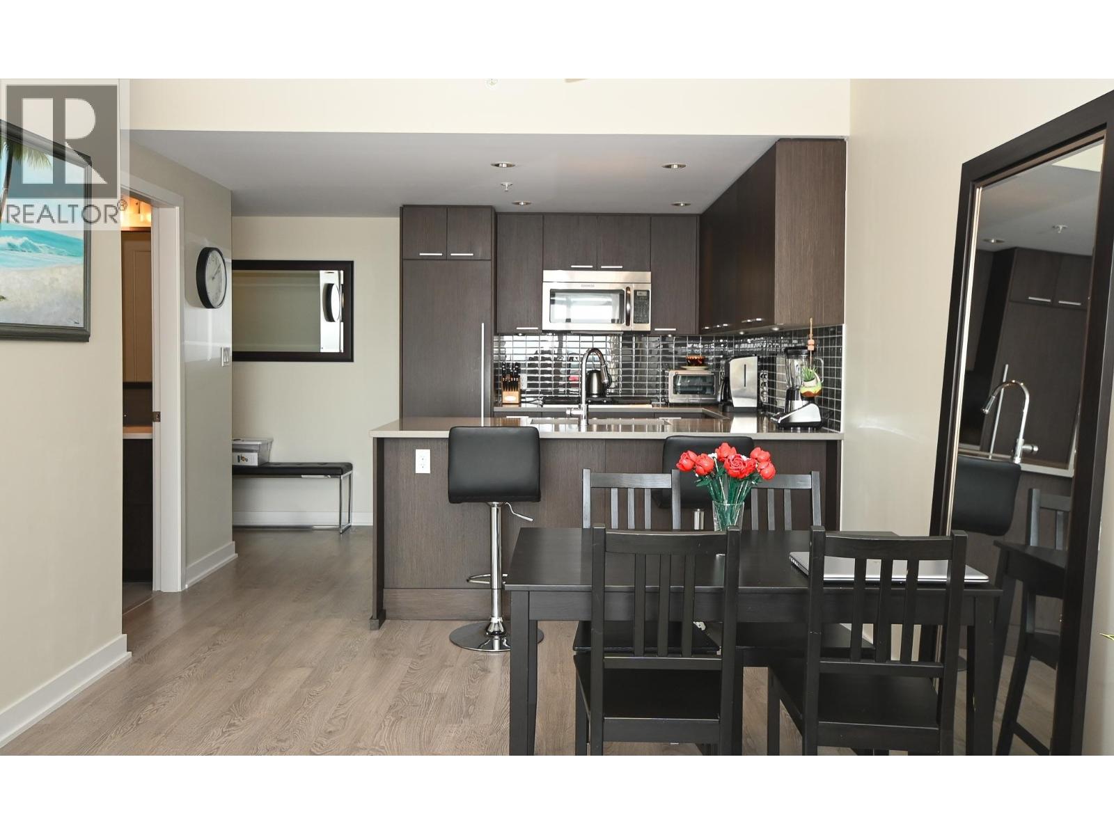 1206 2975 Atlantic Avenue Property Photo 13