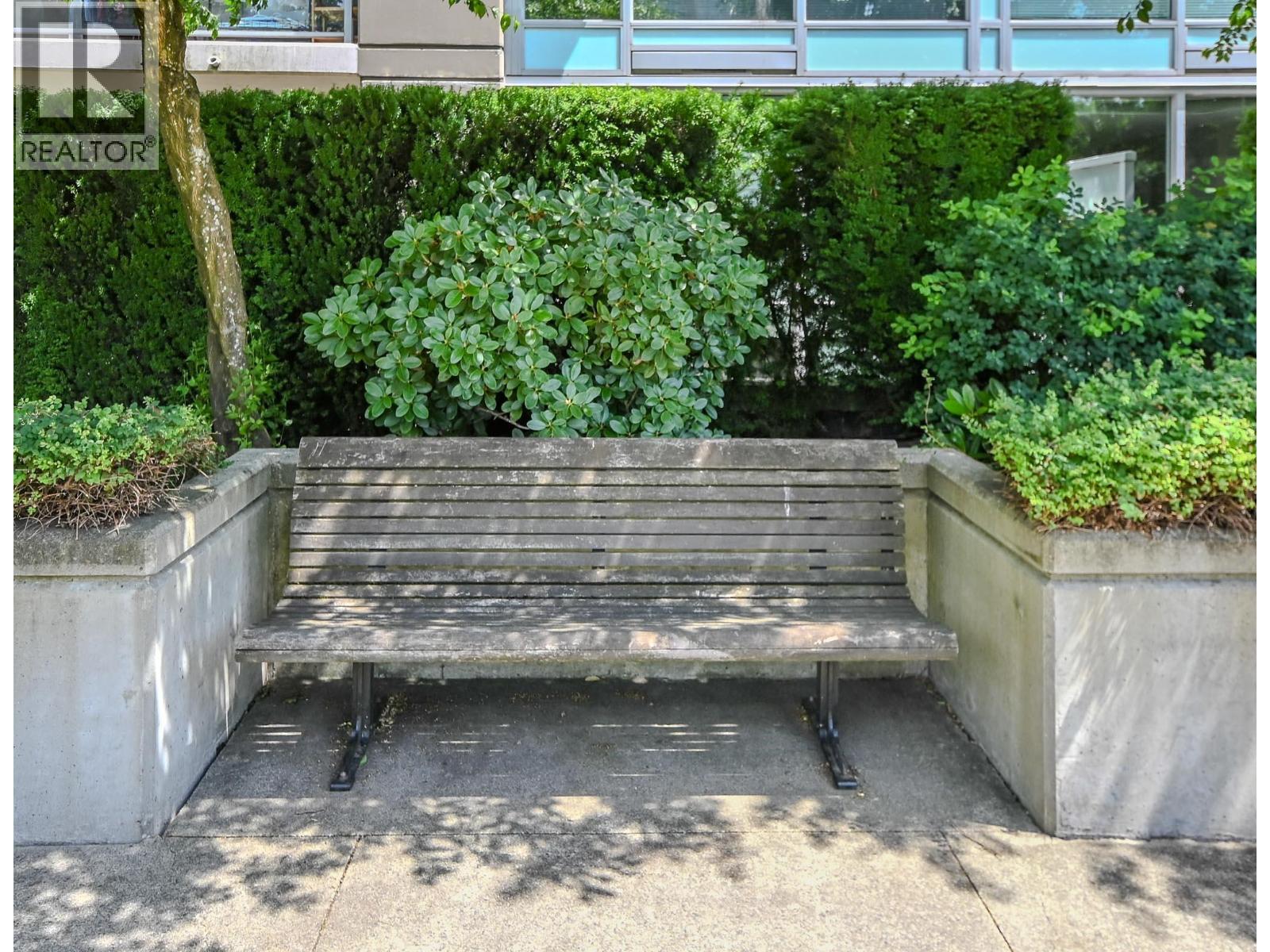 1206 2975 Atlantic Avenue Property Photo 21
