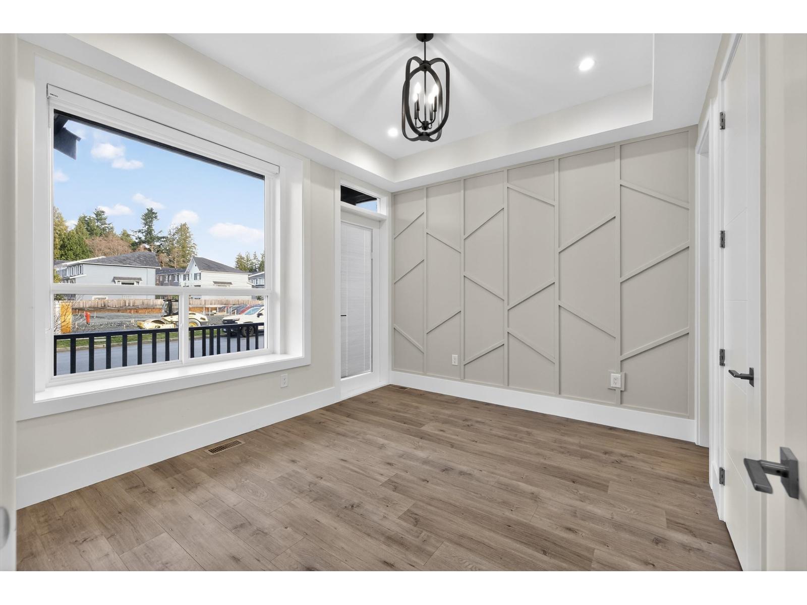 17126 1 Avenue Property Photo 12