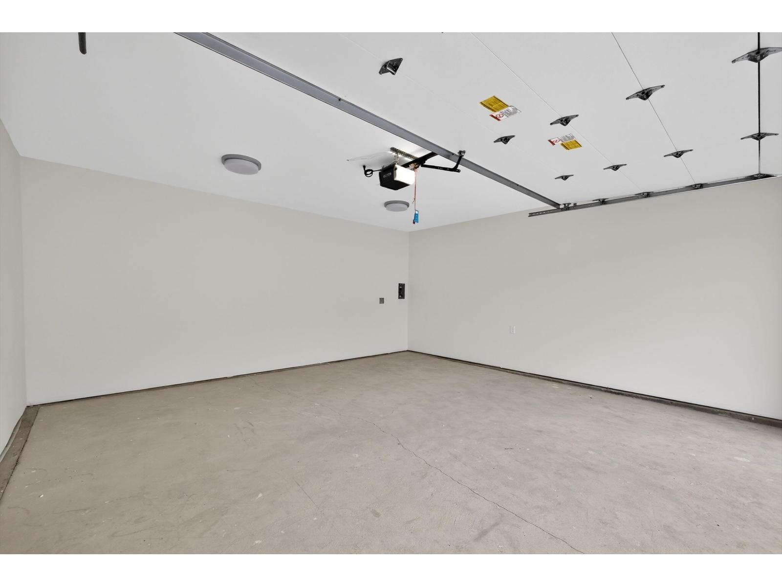 17126 1 Avenue Property Photo 27