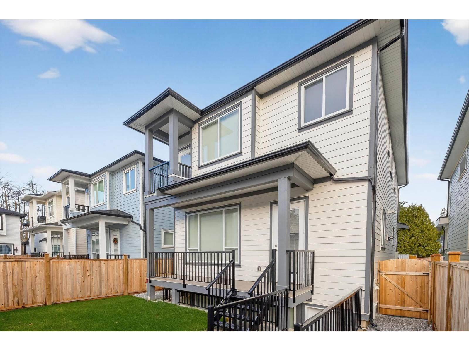 17126 1 Avenue Property Photo 28
