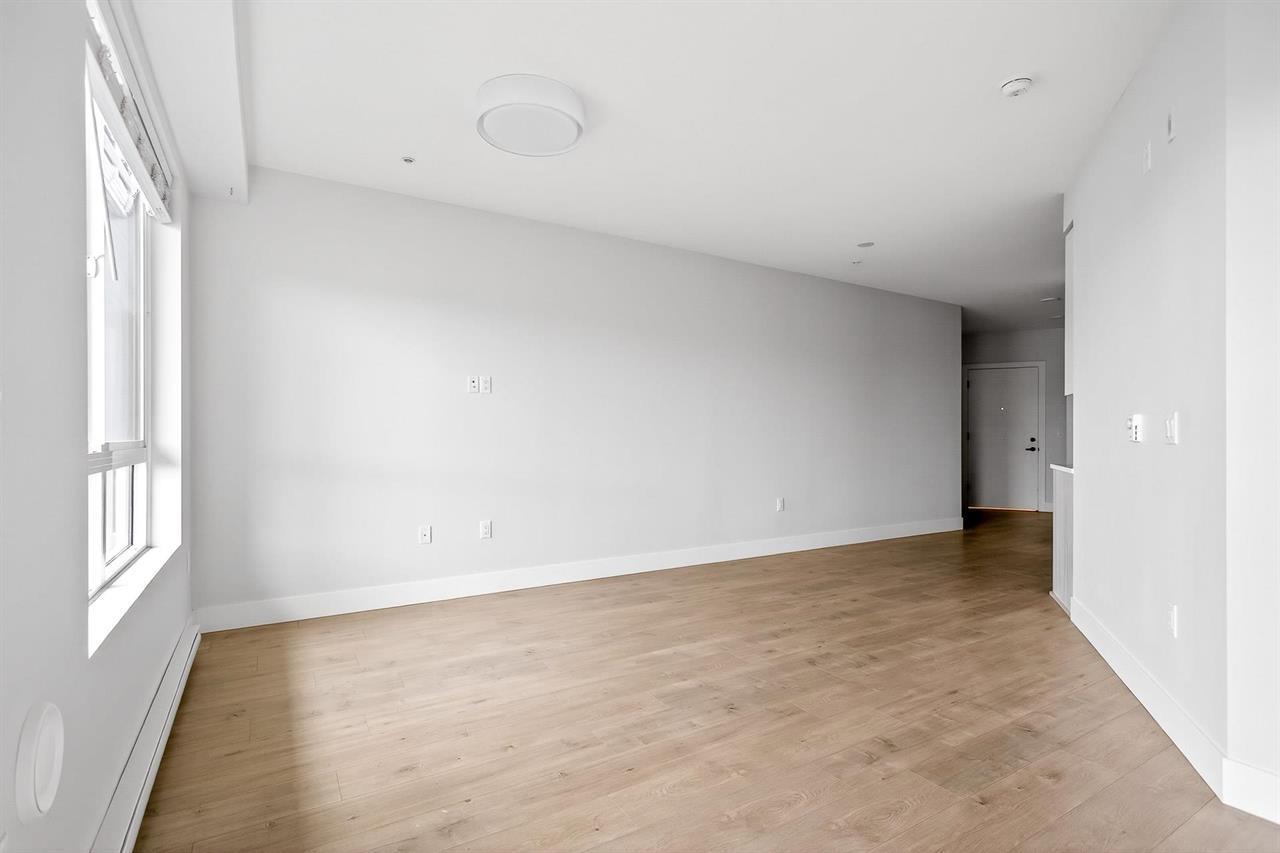 214 20061 Fraser Highway Property Photo 17