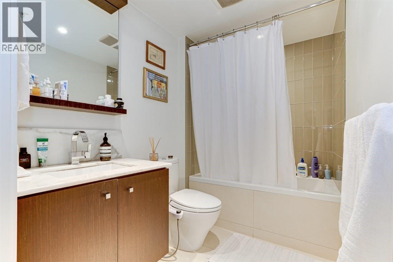 603 1028 Barclay Street Property Photo 6