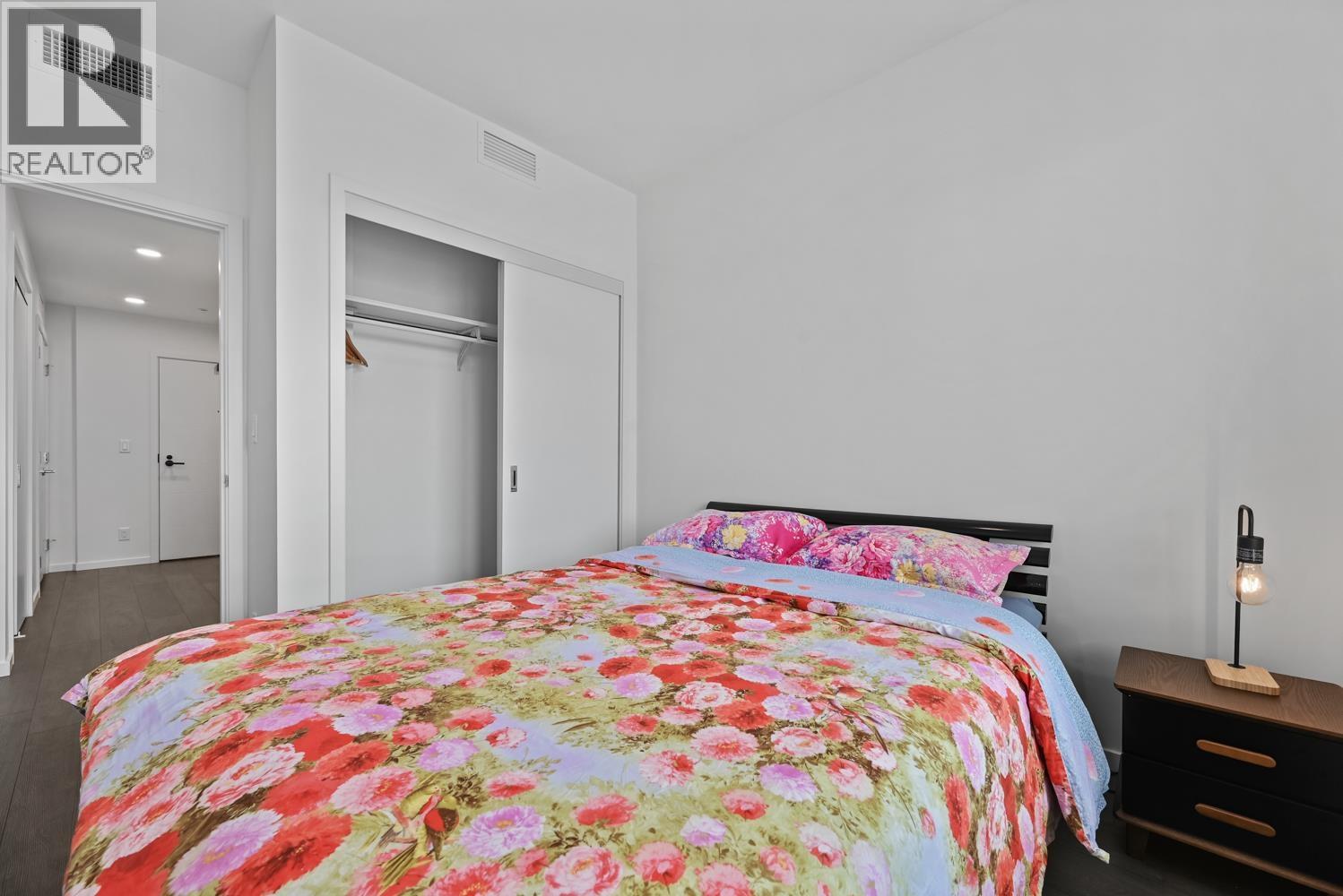 405 6200 Minoru Boulevard Property Photo 14